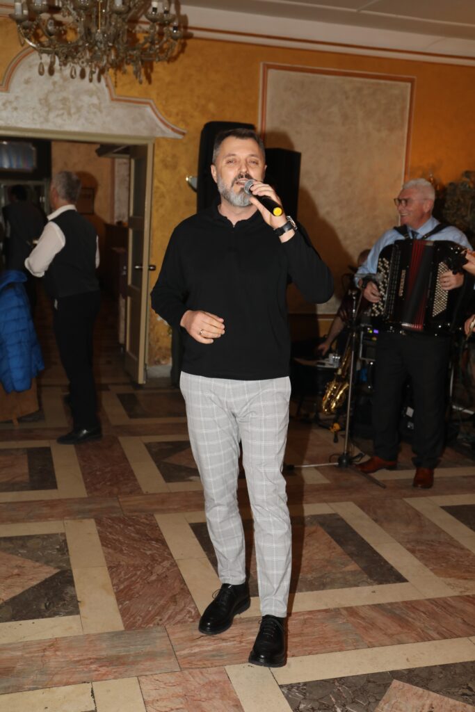 Beograd 08.12.2022. Novogodisnja proslava Saveza estradno muzičkih umetnika Srbije, SEMUS Nenad Manojlovic