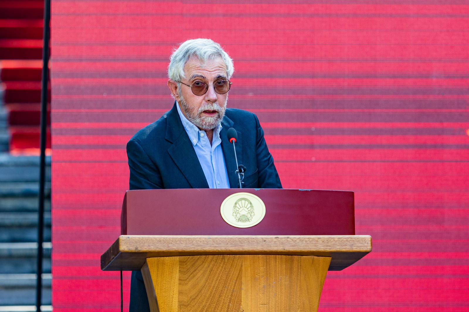 NOBELOVAC POL KRUGMAN ODLIKOVAN ORDENOM SEVERNE MAKEDONIJE