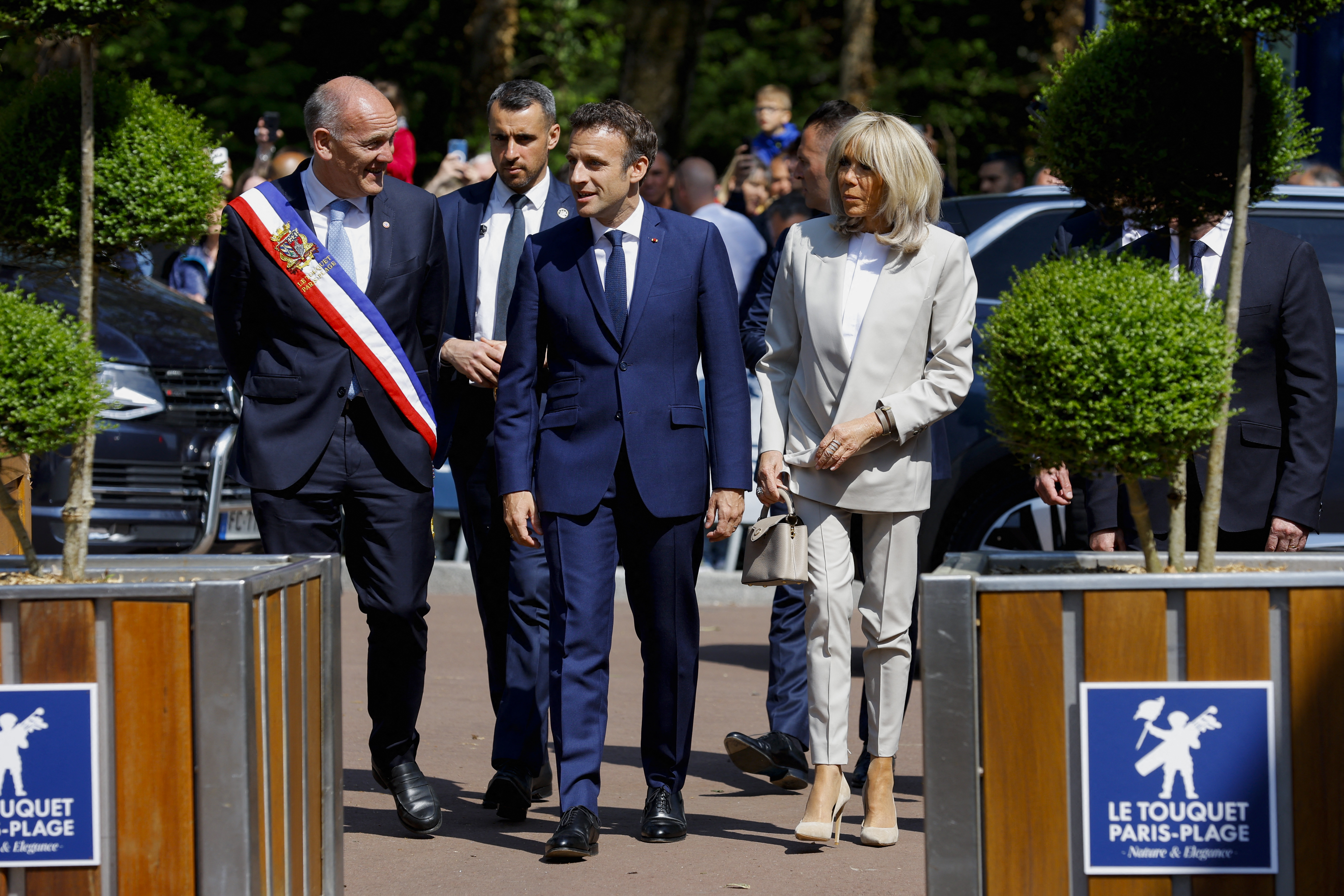 Macron votes in the second round of the French presidential elections