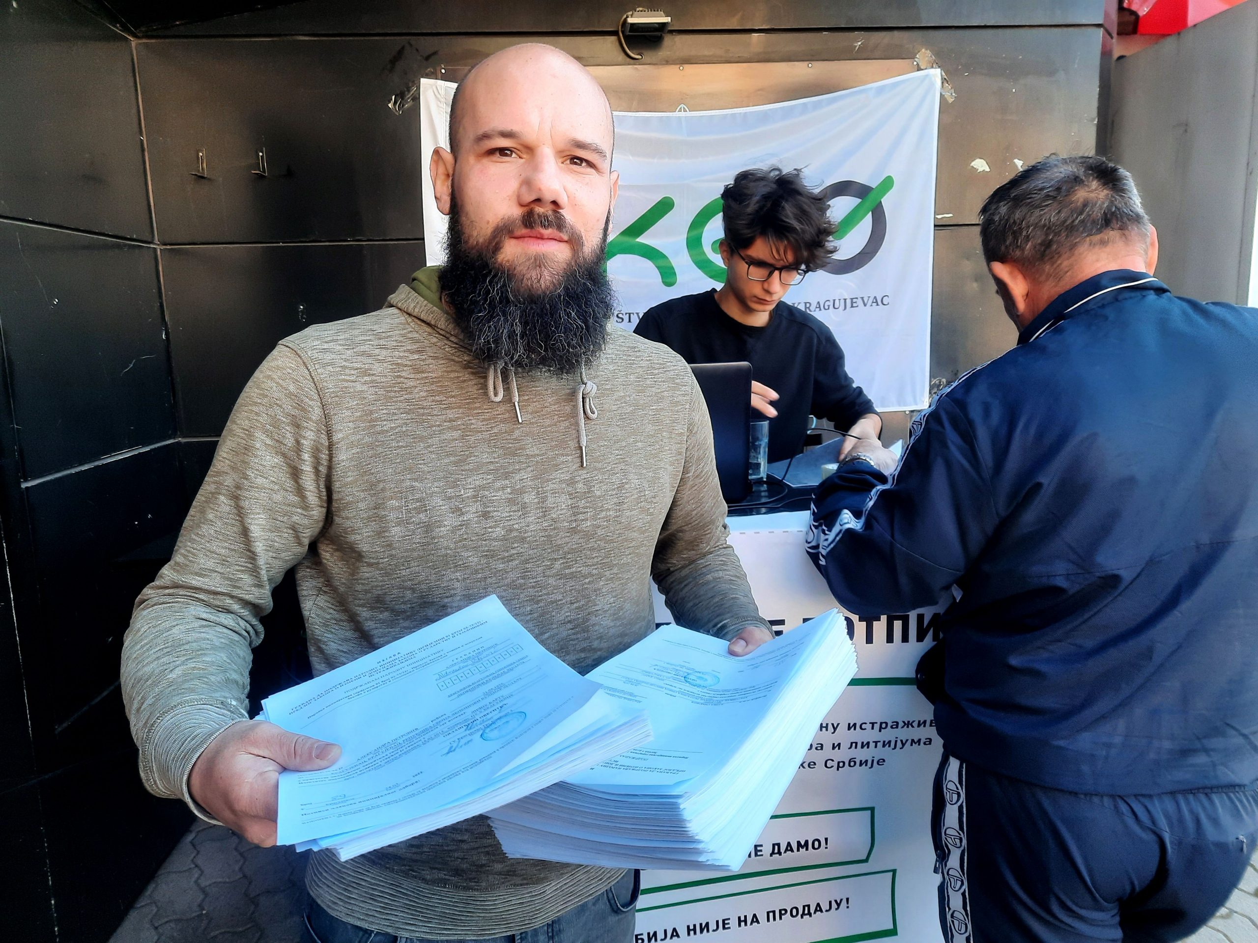 peticija protiv litijuma, maturant ekološki volonter