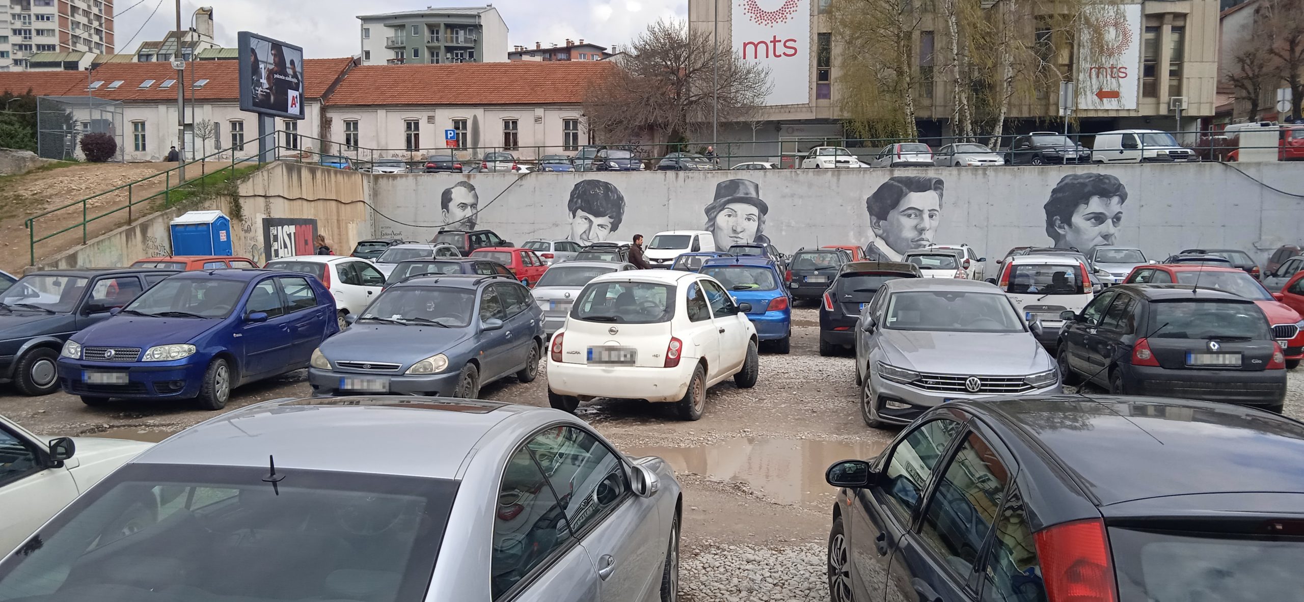 Užice 25.03.2022. parking, asfaltiranje, predizborna kampanja Foto: Slavica Panić/Nova.rs