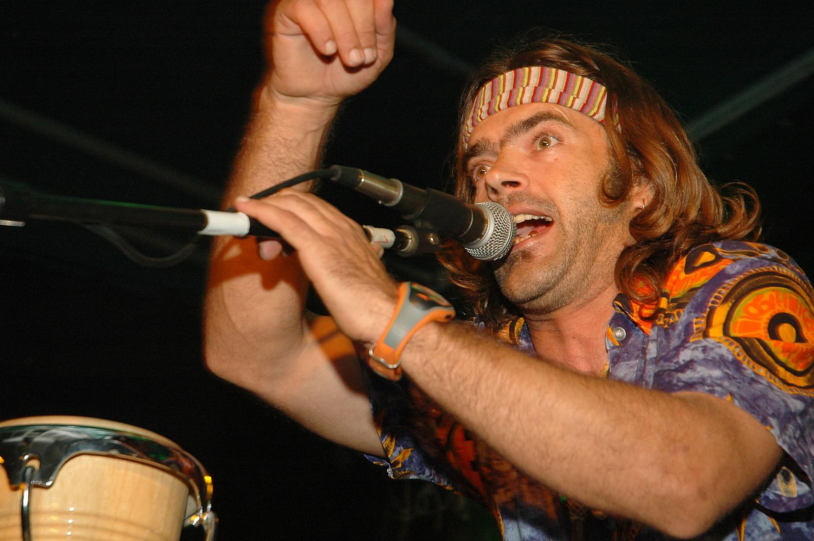 16.06.2005., Zagreb - Koncert najzabavnijeg hrvatskog otockog rock sastava Gego &amp; Picigin Band u klubu Aquarius. "nPhoto: Petar Glebov/PIXSELL