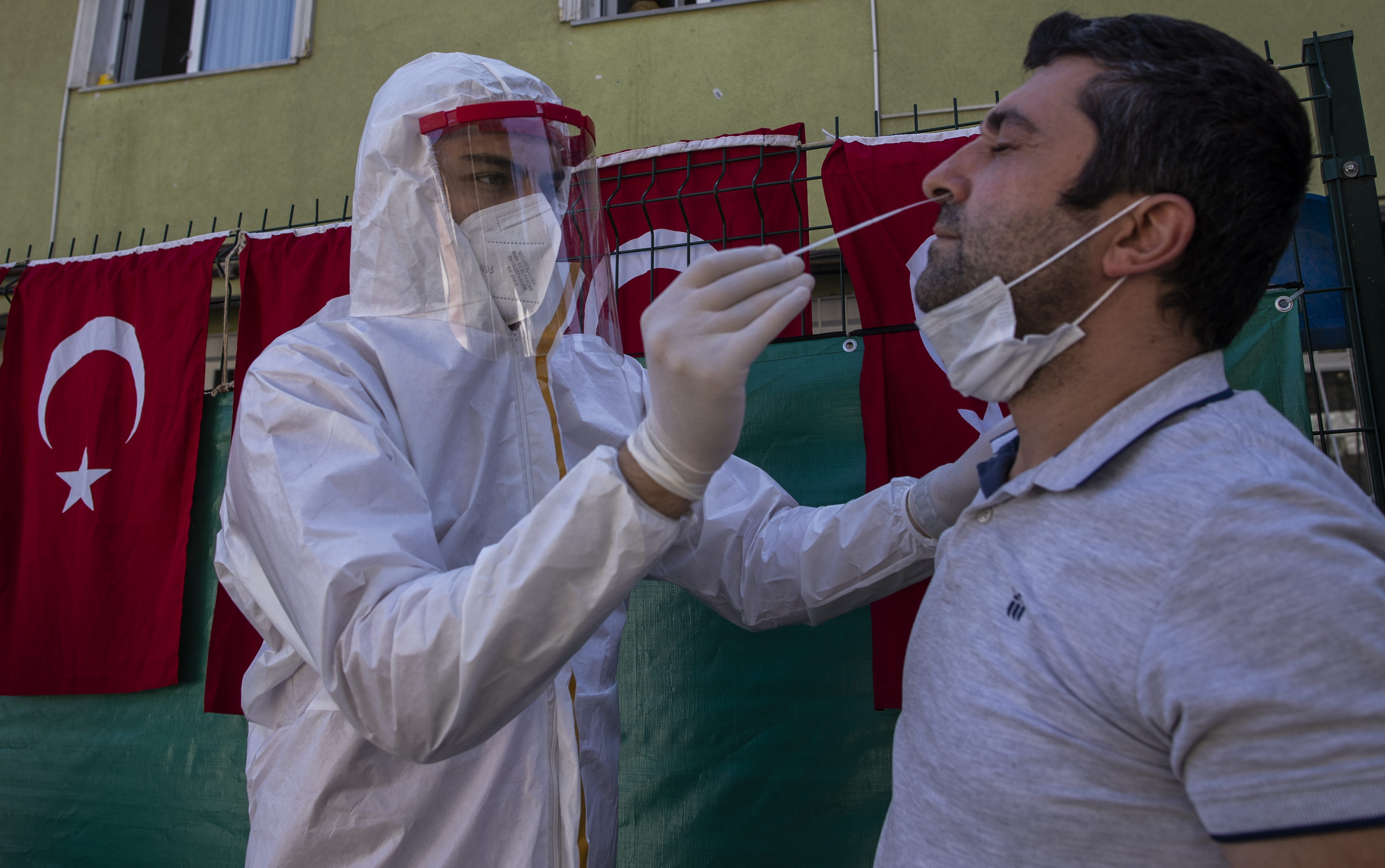 Contact tracing for COVID-19 in Turkey