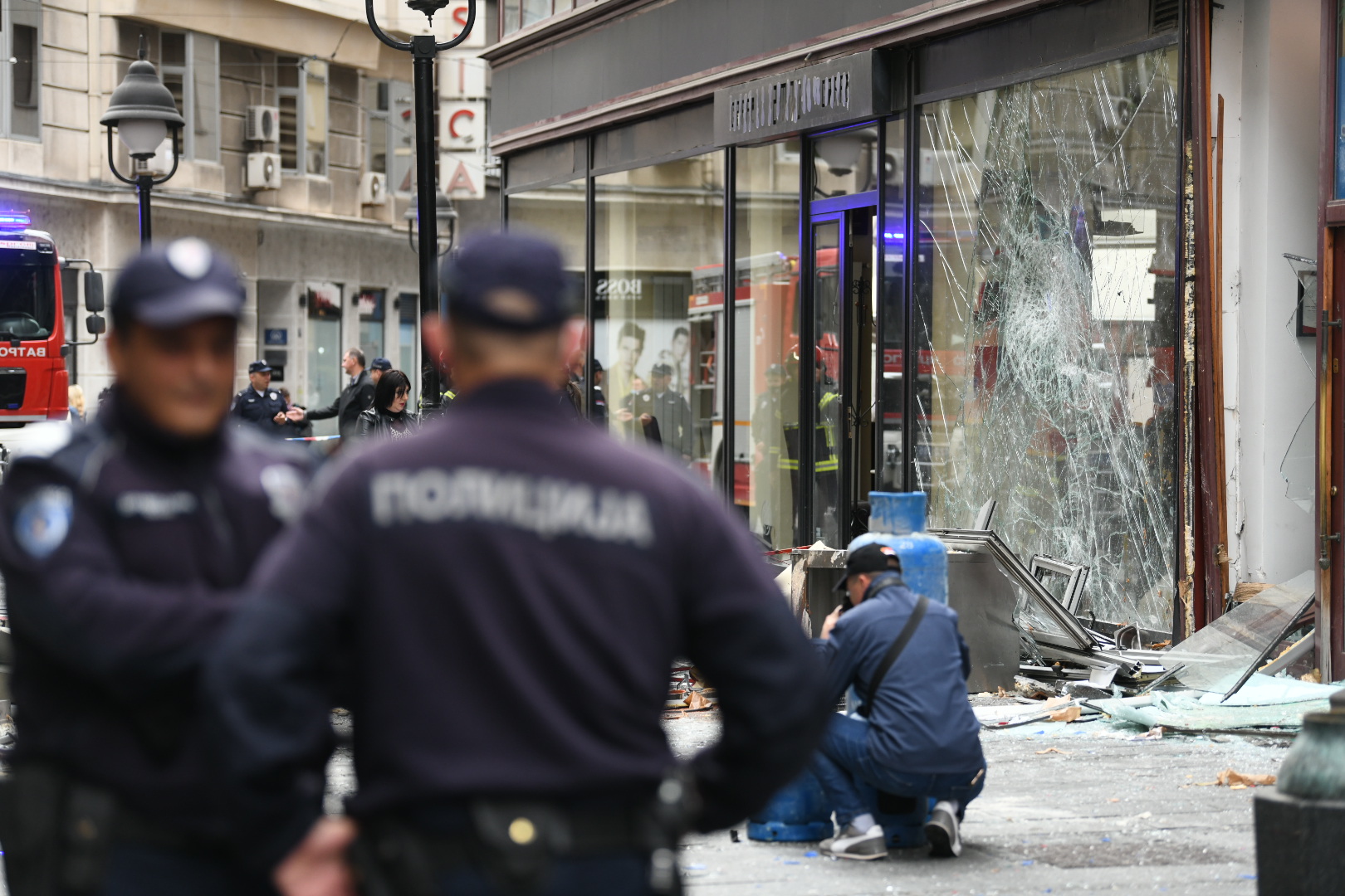 Beograd 31.05.2021. Čika Ljubina ulica, eksplozija, hronika, plinska boca, vatrogasci, policija, uviđaj, uvidjaj Foto: Vesna Lalić/Nova.rs