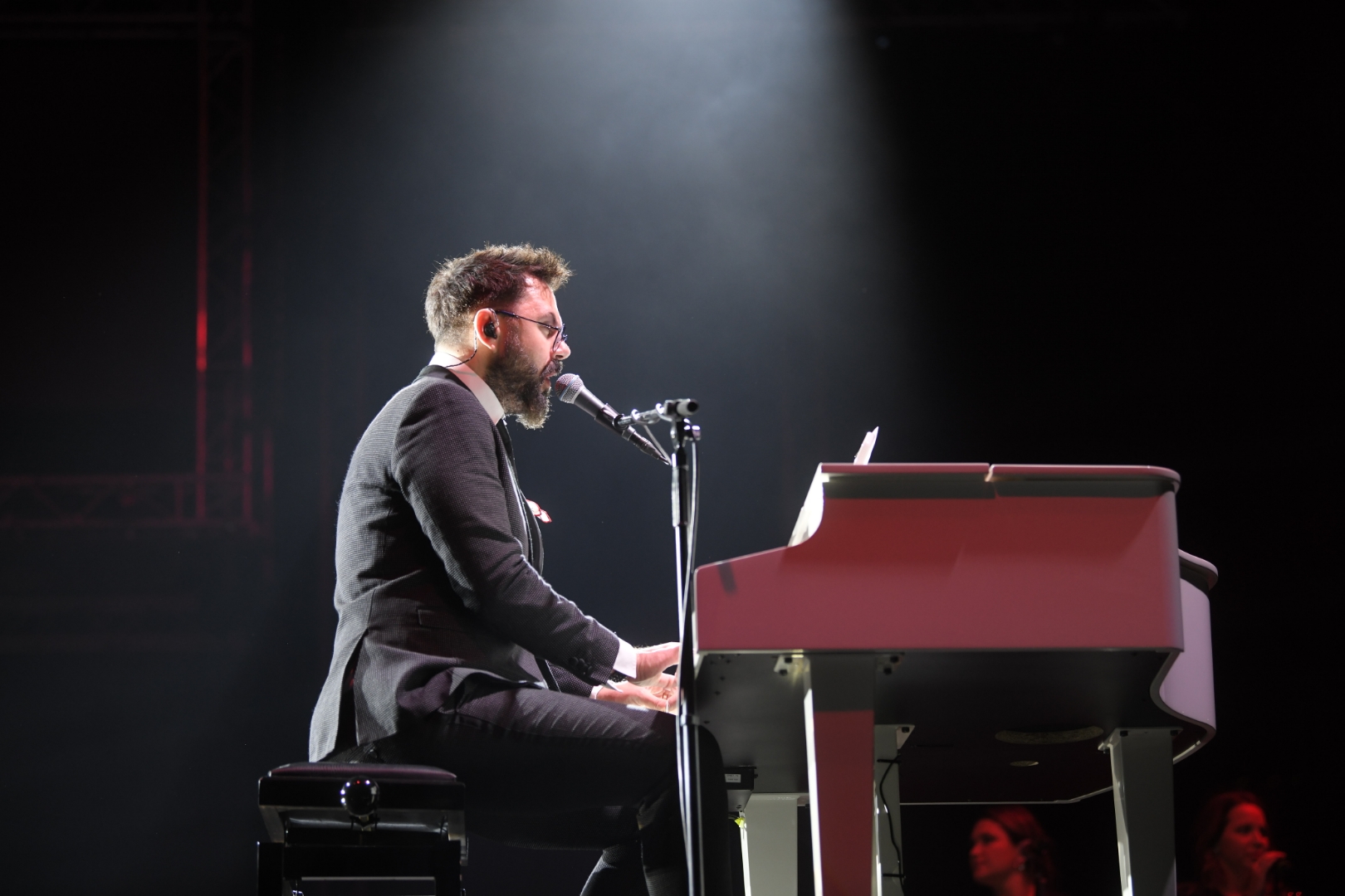 Beograd 11.11.2022. Koncert Petra Graša u Štark Areni, poznati Foto: Dragan Mujan/Nova.rs