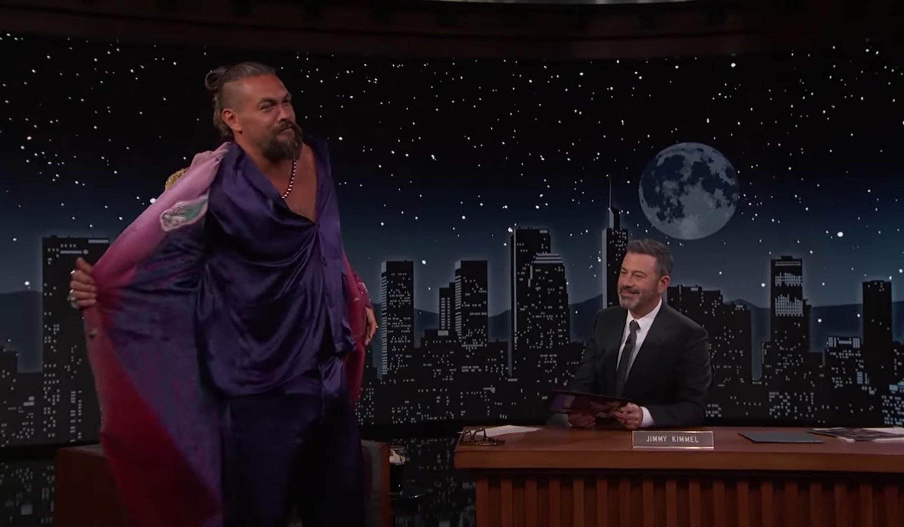 11-11-2022
Jason Momoa Strips Down to Traditional Hawaiian Malo on US TV Show "Jimmy Kimmel Live"
Pictured: Jason Momoa,Image: 736717278, License: Rights-managed, Restrictions: , Model Release: no, Credit line: ABC / Planet / Profimedia