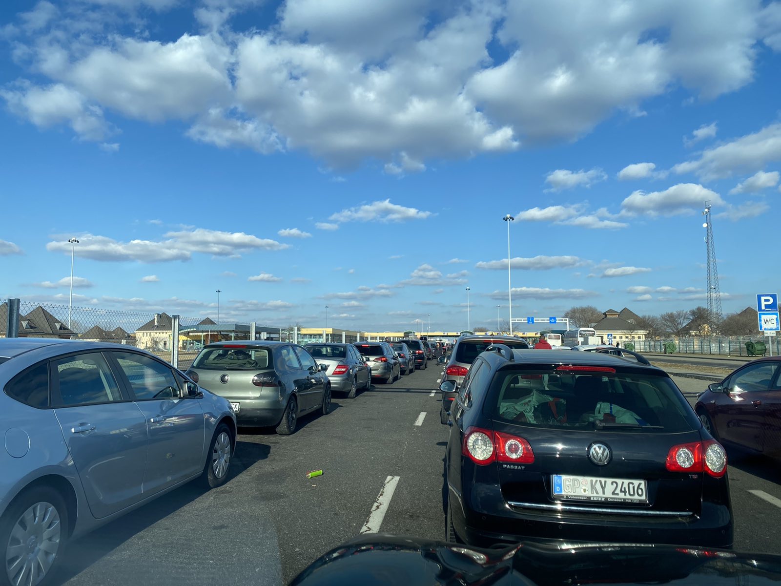 IMG-8ad9bf8b517c5129481b5b31d93fe4ee-V