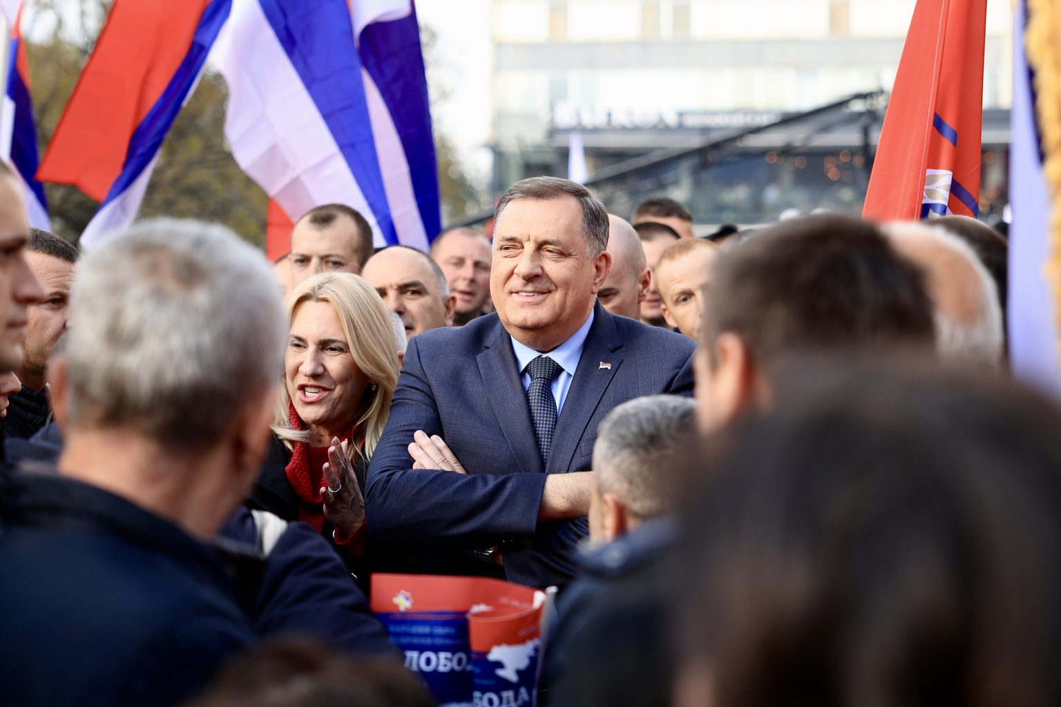 1650473833-dodik-i-zeljka-1536x1024