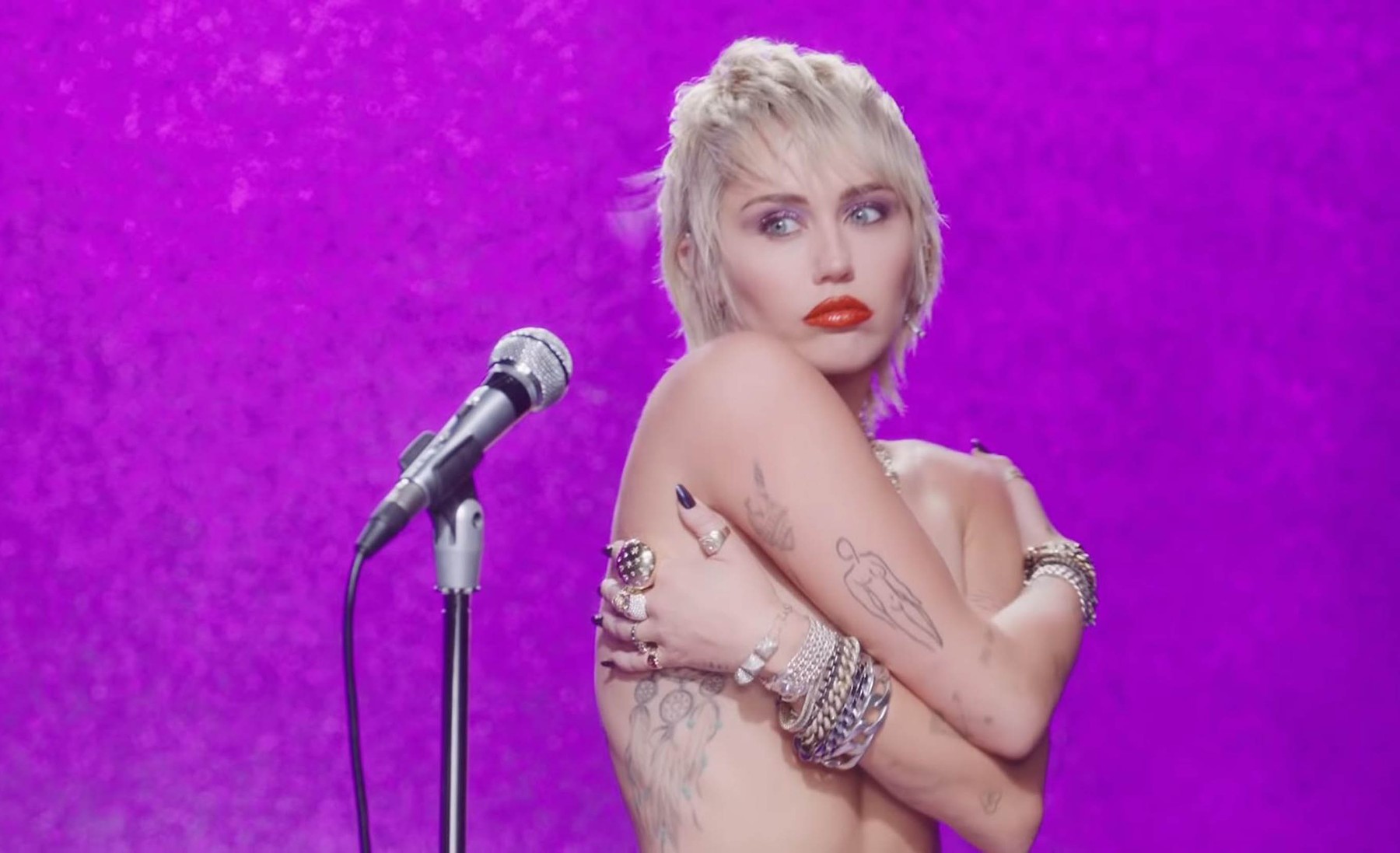 Majli Sajrus
14-8-2020
Miley Cyrus new music video "Midnight Sky"
Pictured: Miley Cyrus,Image: 553154897, License: Rights-managed, Restrictions: , Model Release: no, Credit line: VEVO / Planet / Profimedia