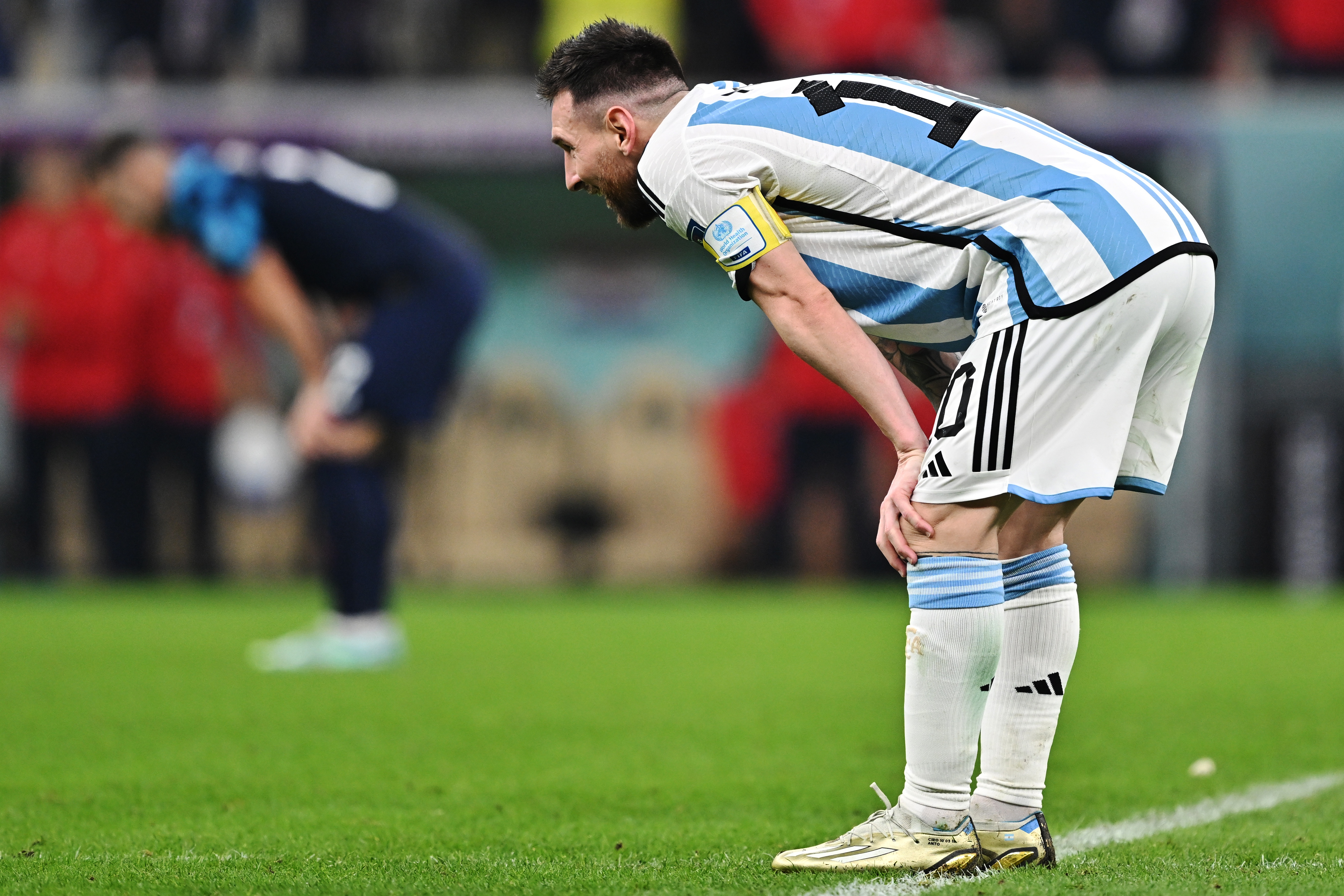 epa10364443 Lionel Messi of Argentina celebrates after winning the FIFA World Cup 2022 semi final between Argentina and Croatia at Lusail Stadium in Lusail, Qatar, 13 December 2022.  EPA-EFE/Noushad Thekkayil