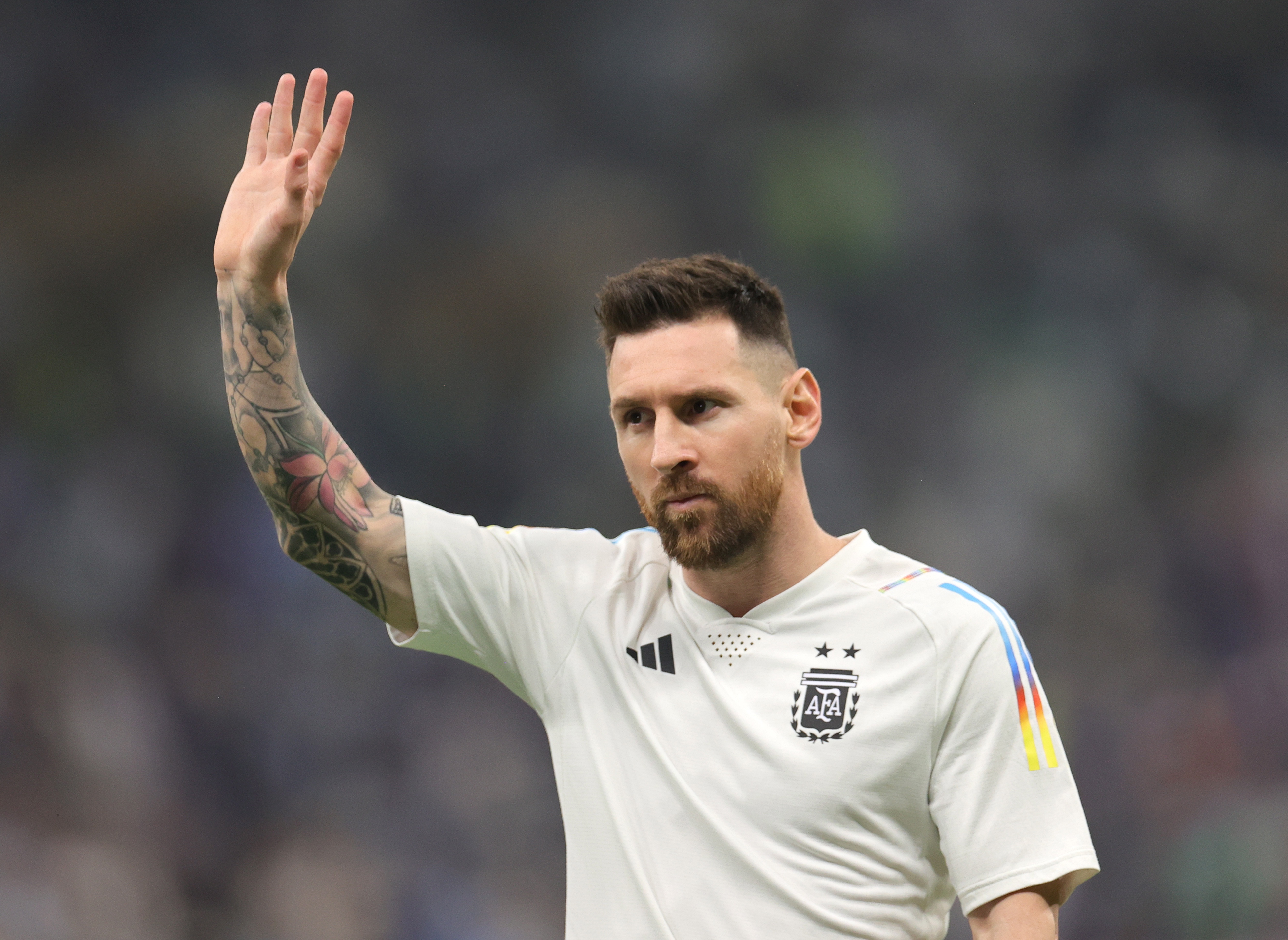 epa10372114 Lionel Messi of Argentina warms up for the FIFA World Cup 2022 Final between Argentina and France at Lusail stadium, Lusail, Qatar, 18 December 2022.  EPA-EFE/Friedemann Vogel