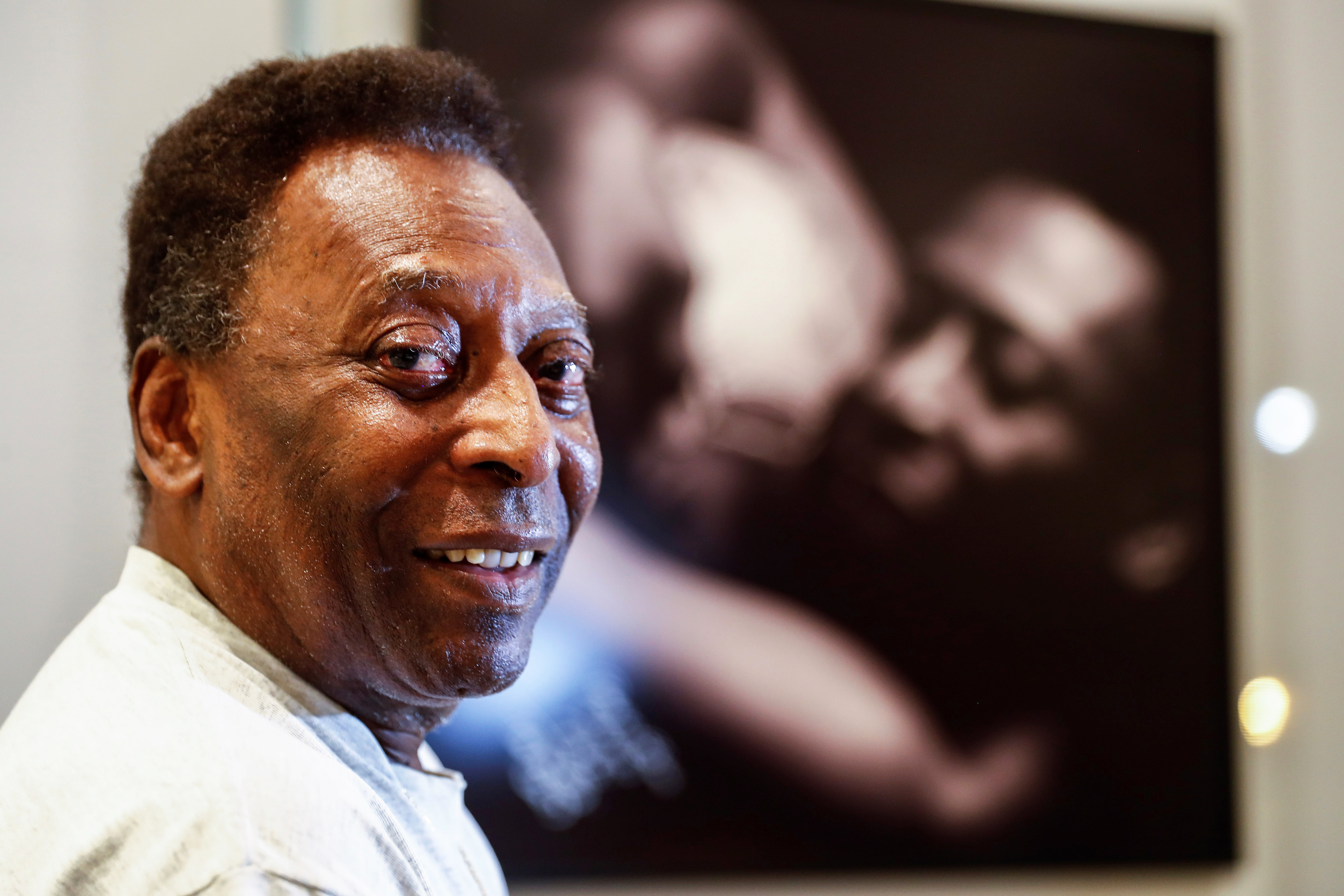 Soccer legend Pele dies at 82