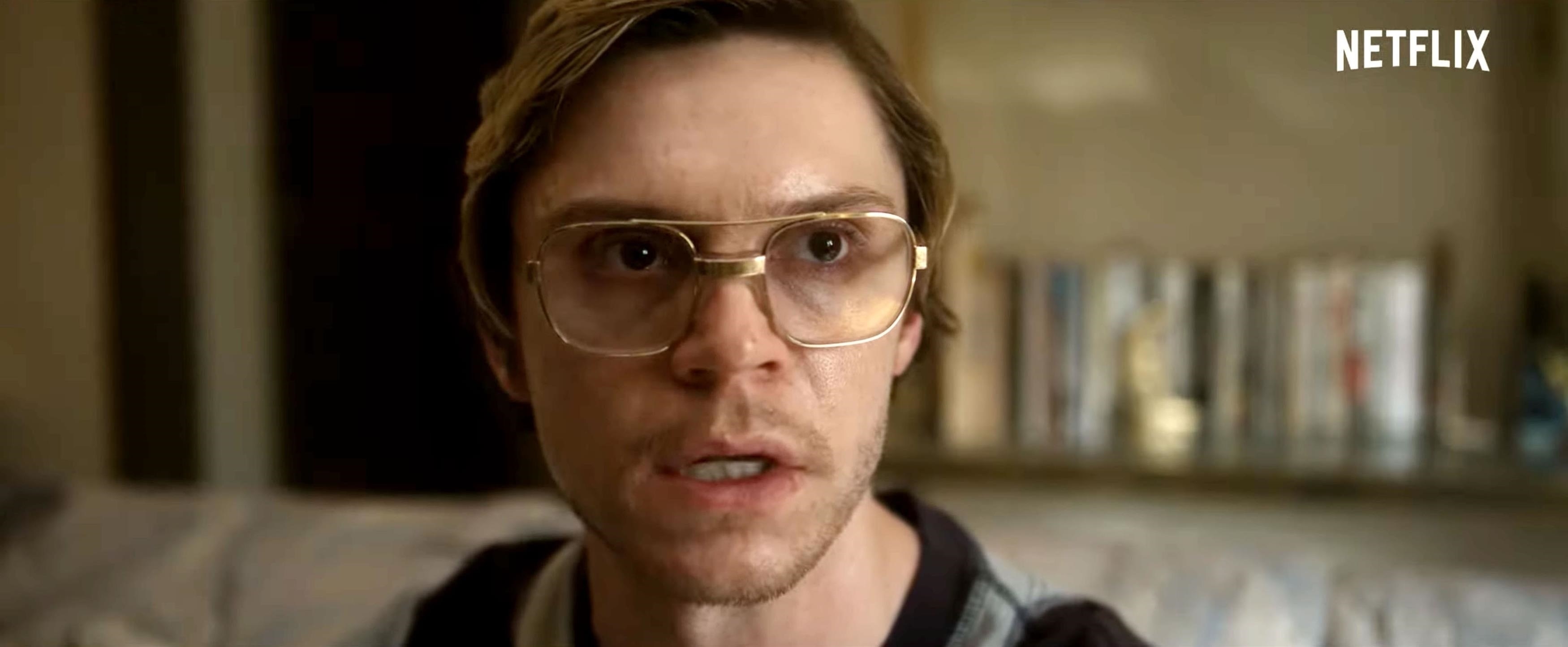 First look at Evan Peters as cannibal serial killer Jeffrey Dhamer in Ryan Murphy’s new Netflix show Damer – Monster: The Jeffrey Dahmer Story