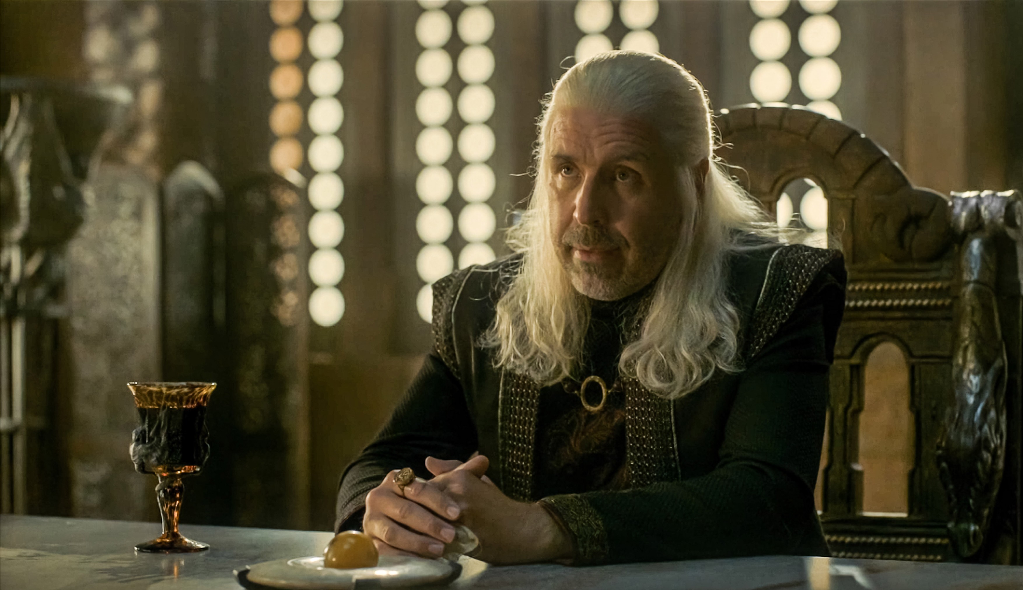 LMKMEDIA_HOUSE_OF_THE_DRAGON_SERIES-E2-LMK110-30