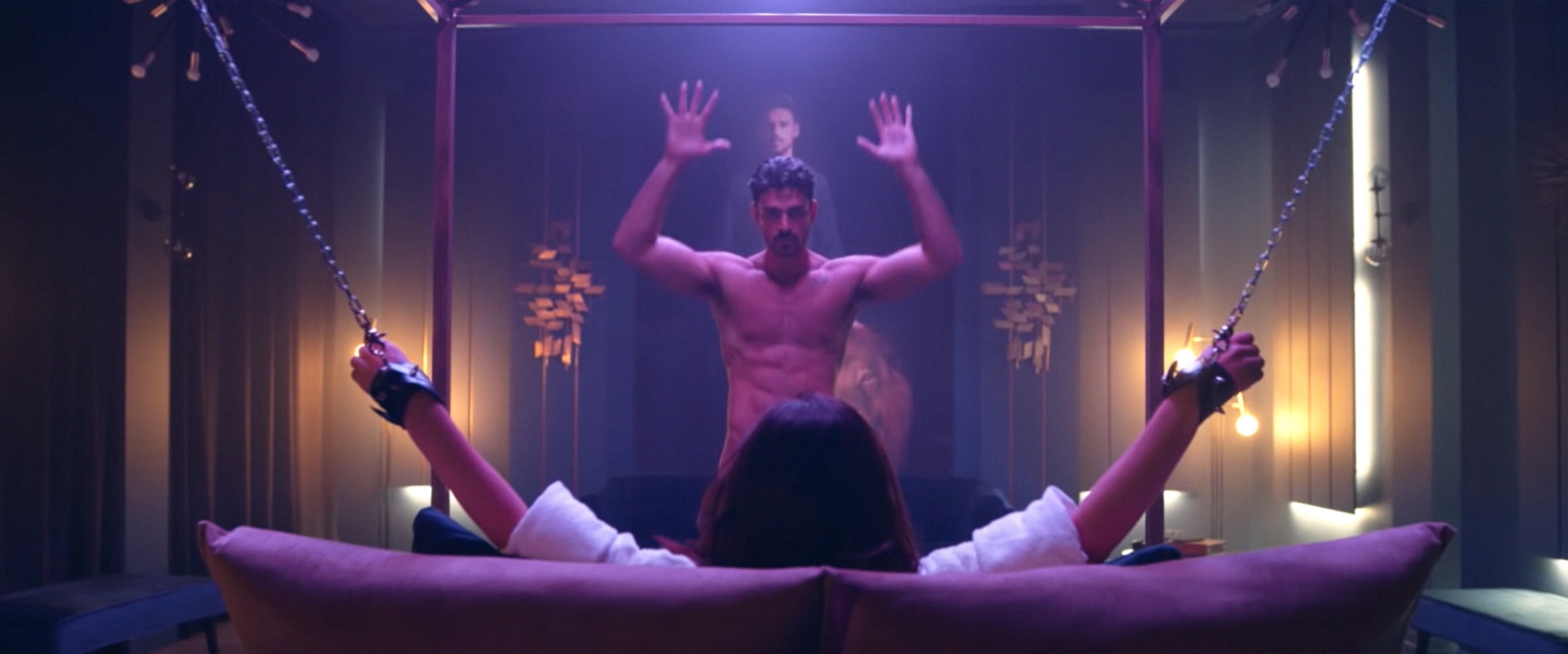 365 DAYS, (aka 365 DNI), from top: Michele Morrone, Anna Maria Sieklucka, 2020.,Image: 537743322, License: Rights-managed, Restrictions: , Model Release: no, Credit line: Netflix / Everett / Profimedia