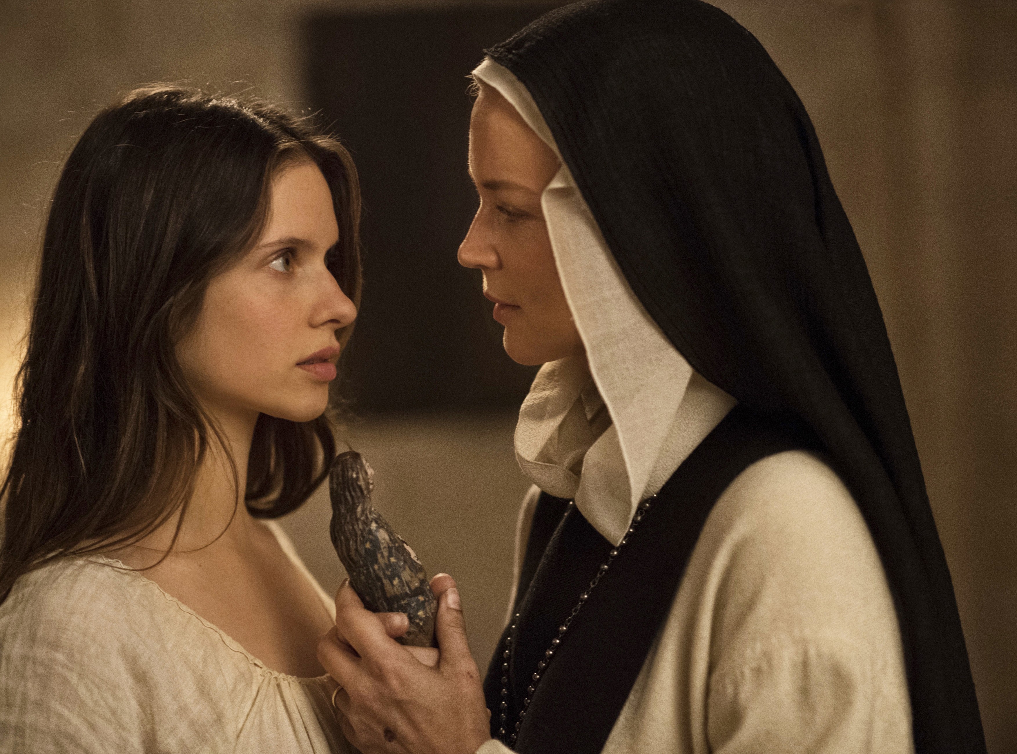 LMKMEDIA_BENEDETTA-FILM-LMK106-30