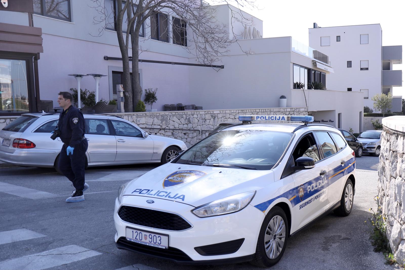 23.03.2022., Split - Policijski ocevid na mjestu pucnjave koja se dogodila nocas u Splitu. Photo: Ivo Cagalj/PIXSELL