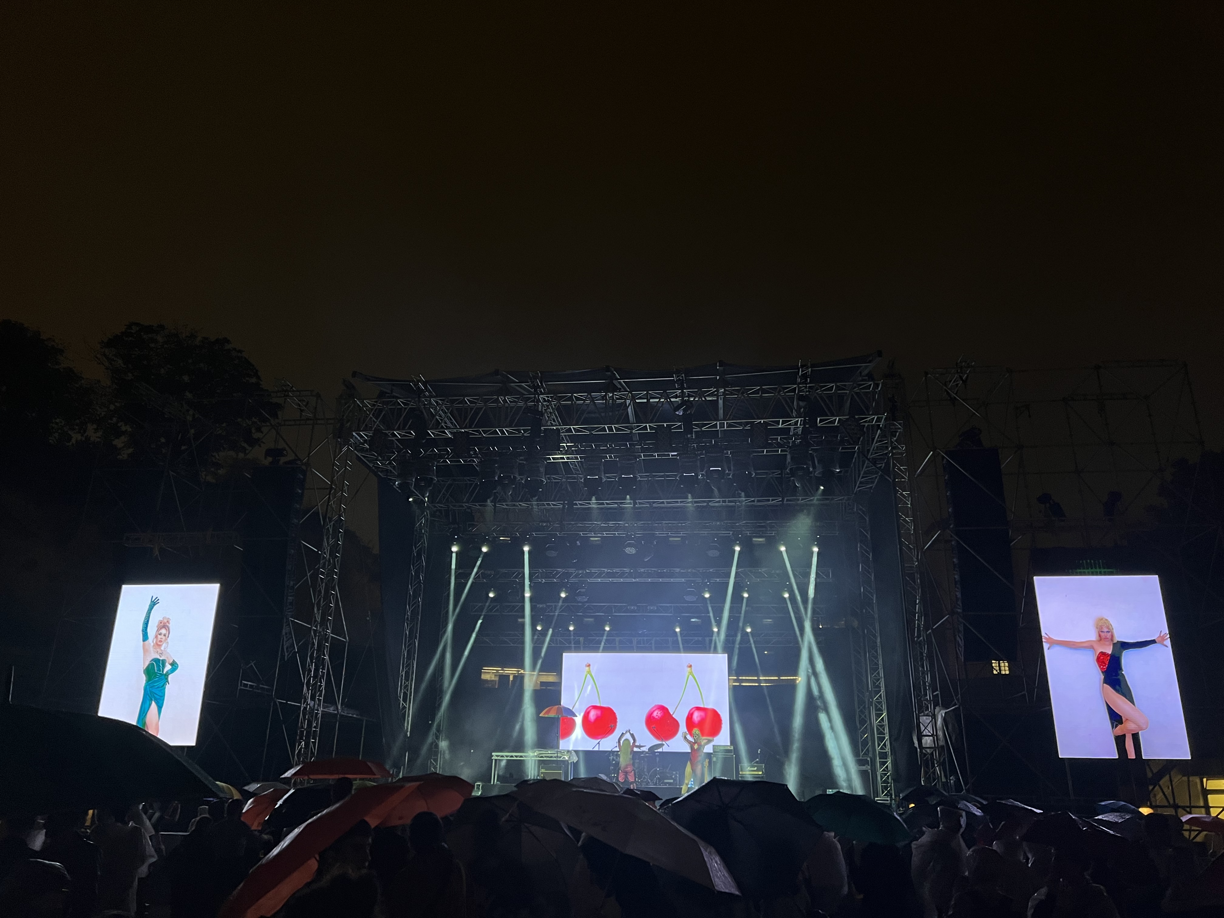 Prajd, koncert Foto: Beograd Prajd 
koncert na tašmajdanu EuroPrajd