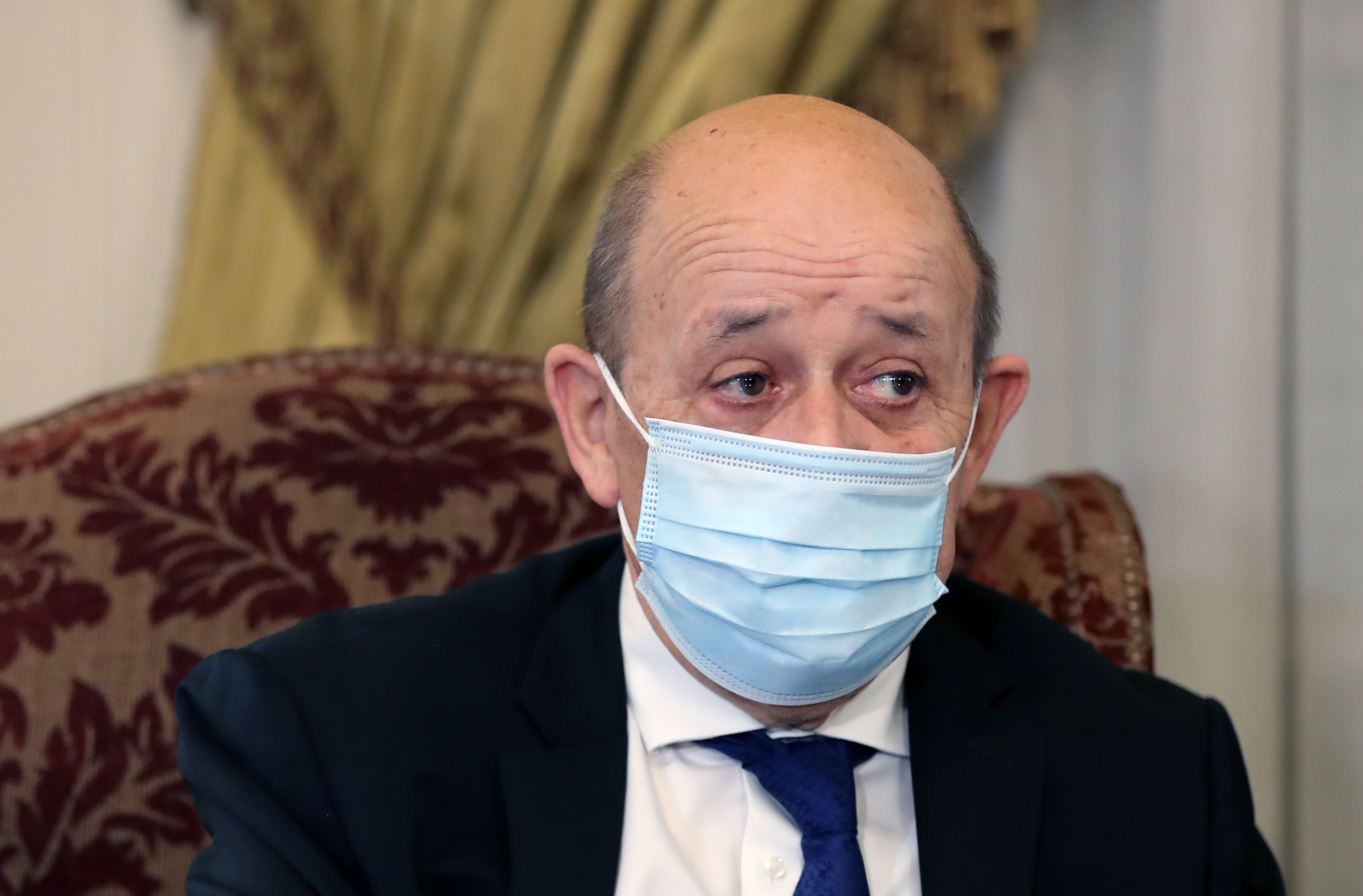 epa08807250 French Foreign Minister Jean-Yves Le Drian looks on during a meeting with Egyptian counterpart at the Tahrir Palace in Cairo, Egypt, 08 November 2020. The French top diplomat is on an official visit to Egypt.  EPA-EFE/KHALED ELFIQI