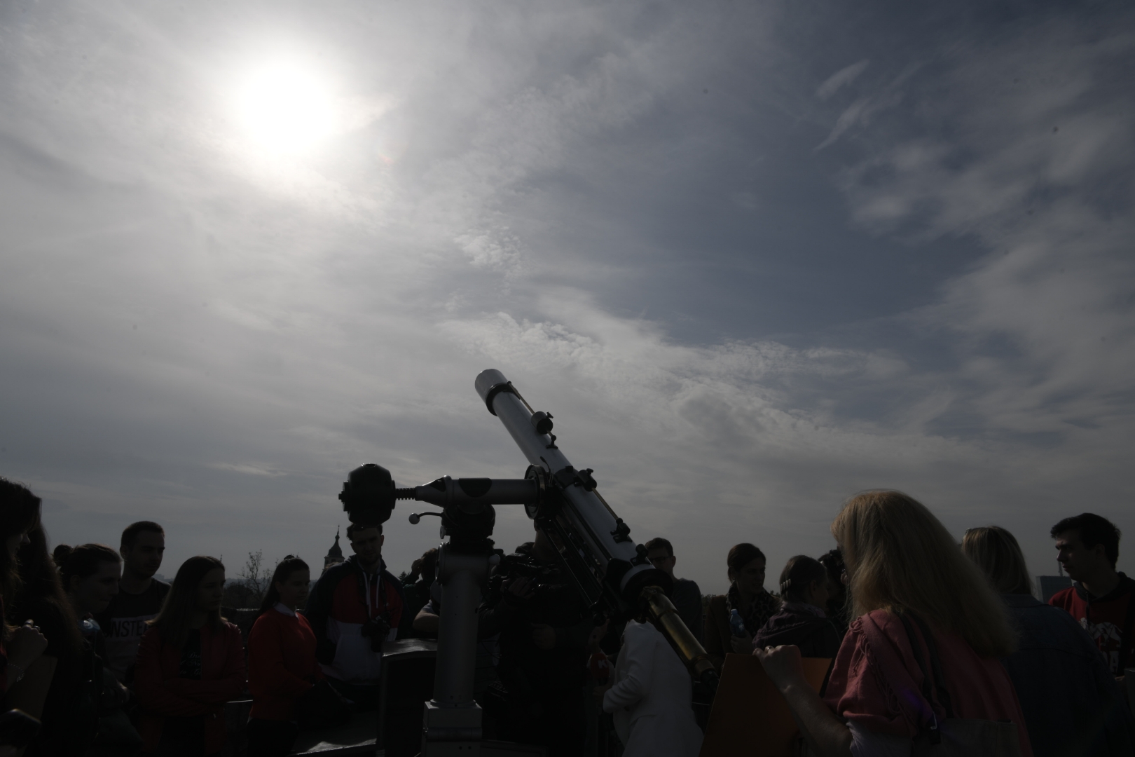 Beograd 25.10. Delimično pomračenje Sunca, astronomska opservatorija na kalemegdanu