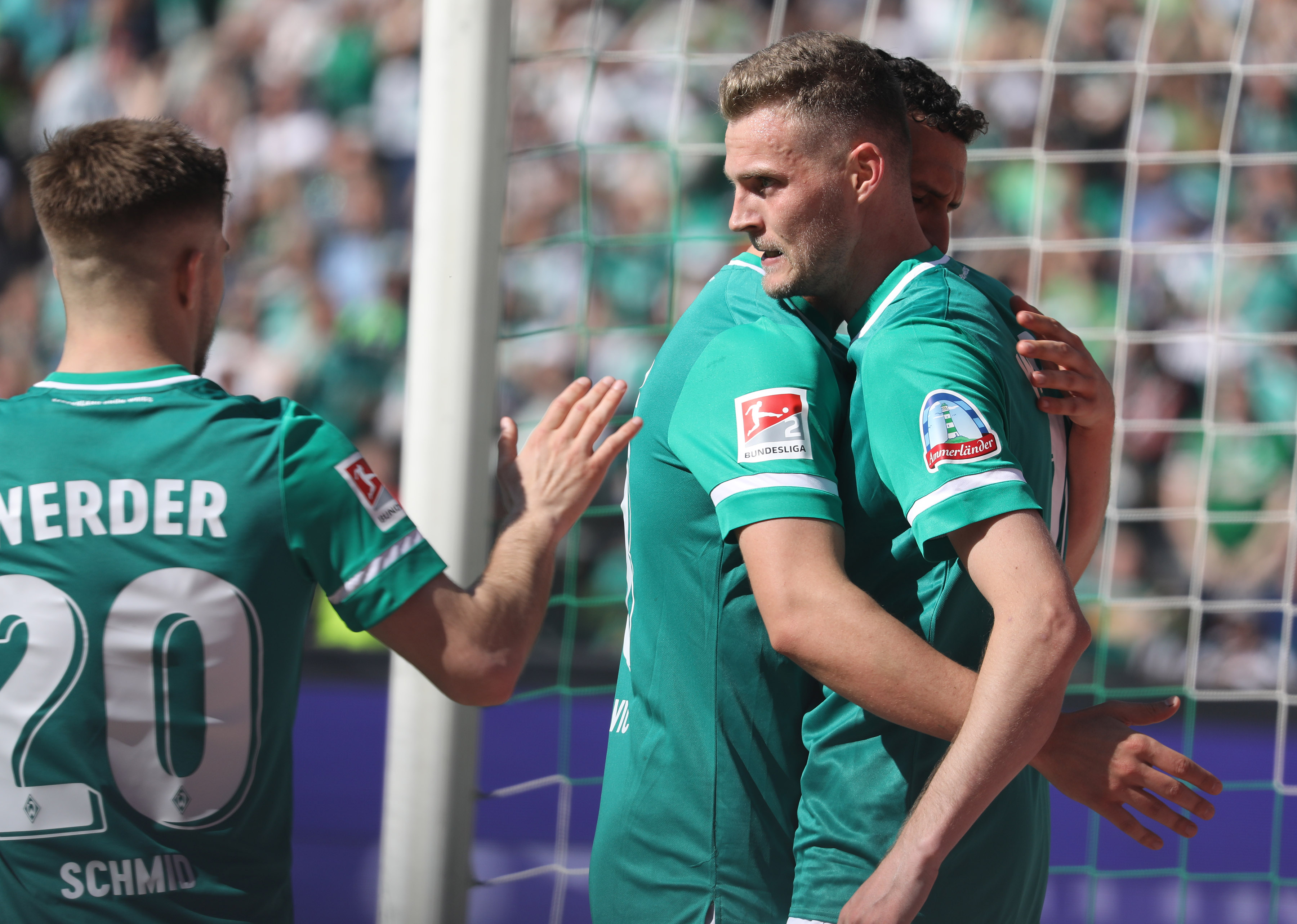 SV Werder Bremen vs Jahn Regensburg