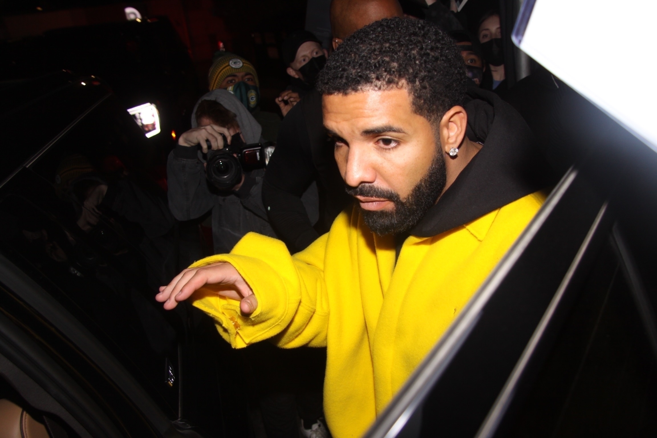 *EXCLUSIVE* Drake leaves The Nice Guy after enjoying a night out