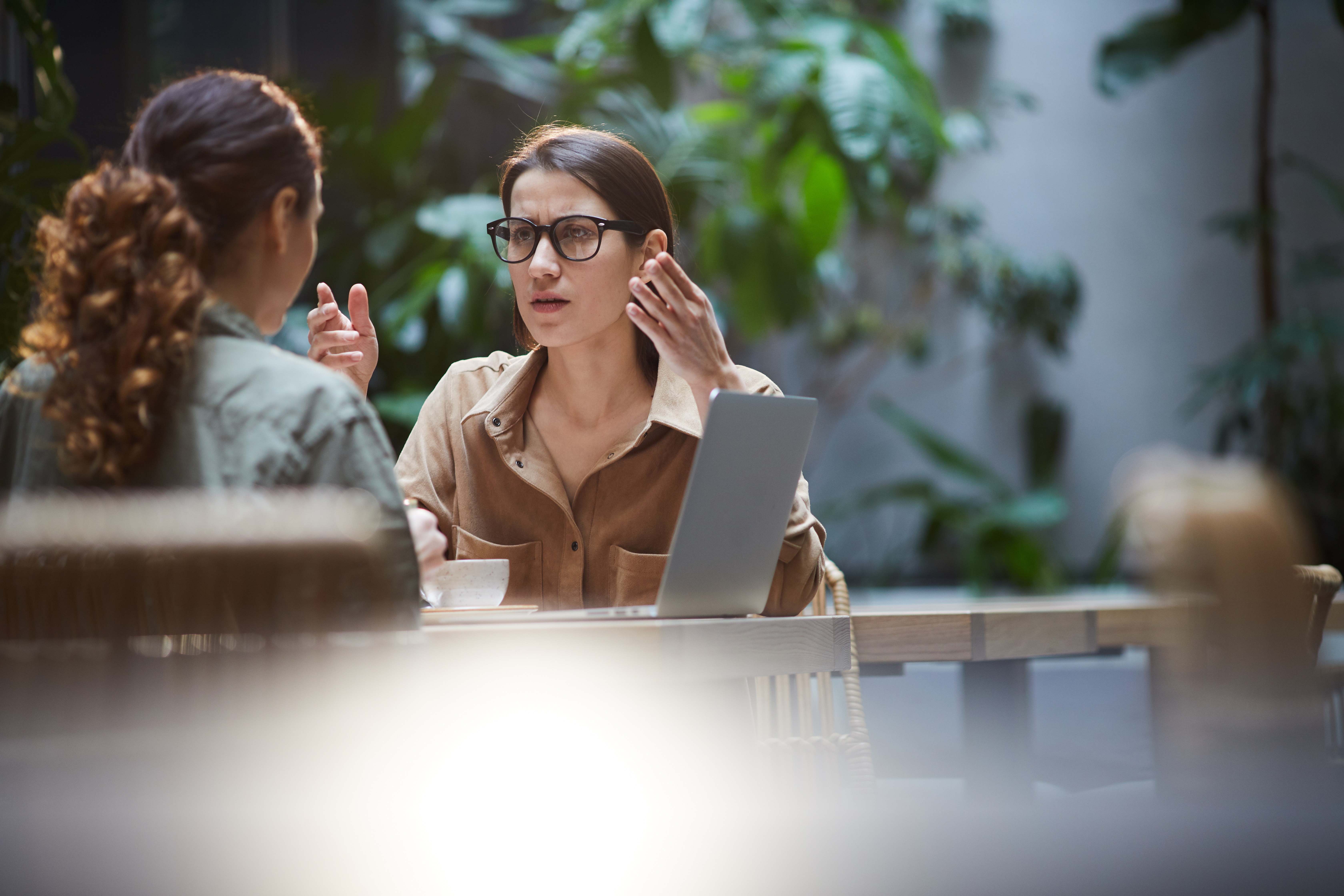Ladies,Brainstorming,About,Business,Project:,Serious,Puzzled,Woman,In,Glasses