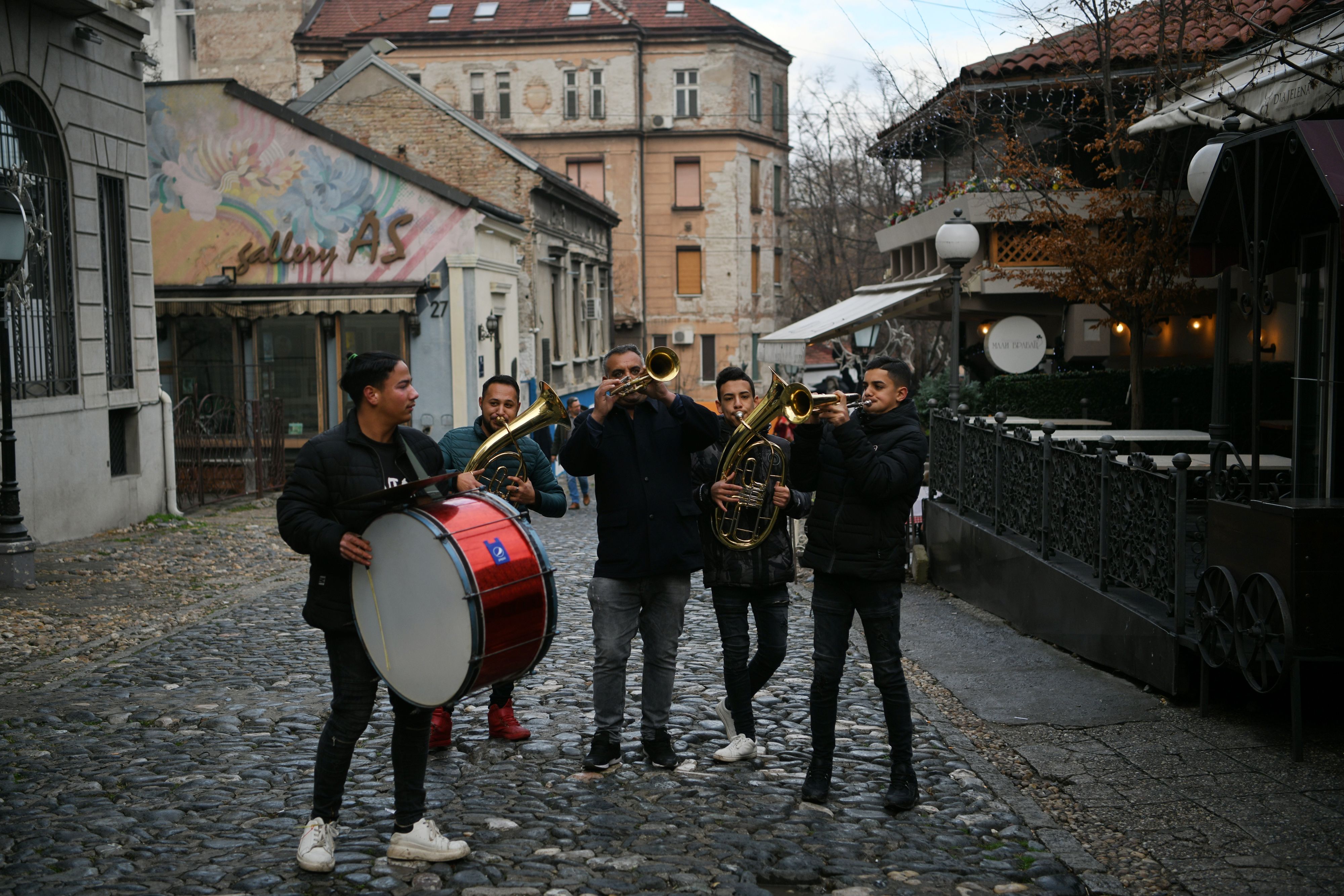 Beograd, 31.12.2020. Dnevni doček nove godine, Nova godina, grad pred doček, novogodišnja atmosfera, skadarlija, trubači Foto: Filip Krainčanić/Nova.rs