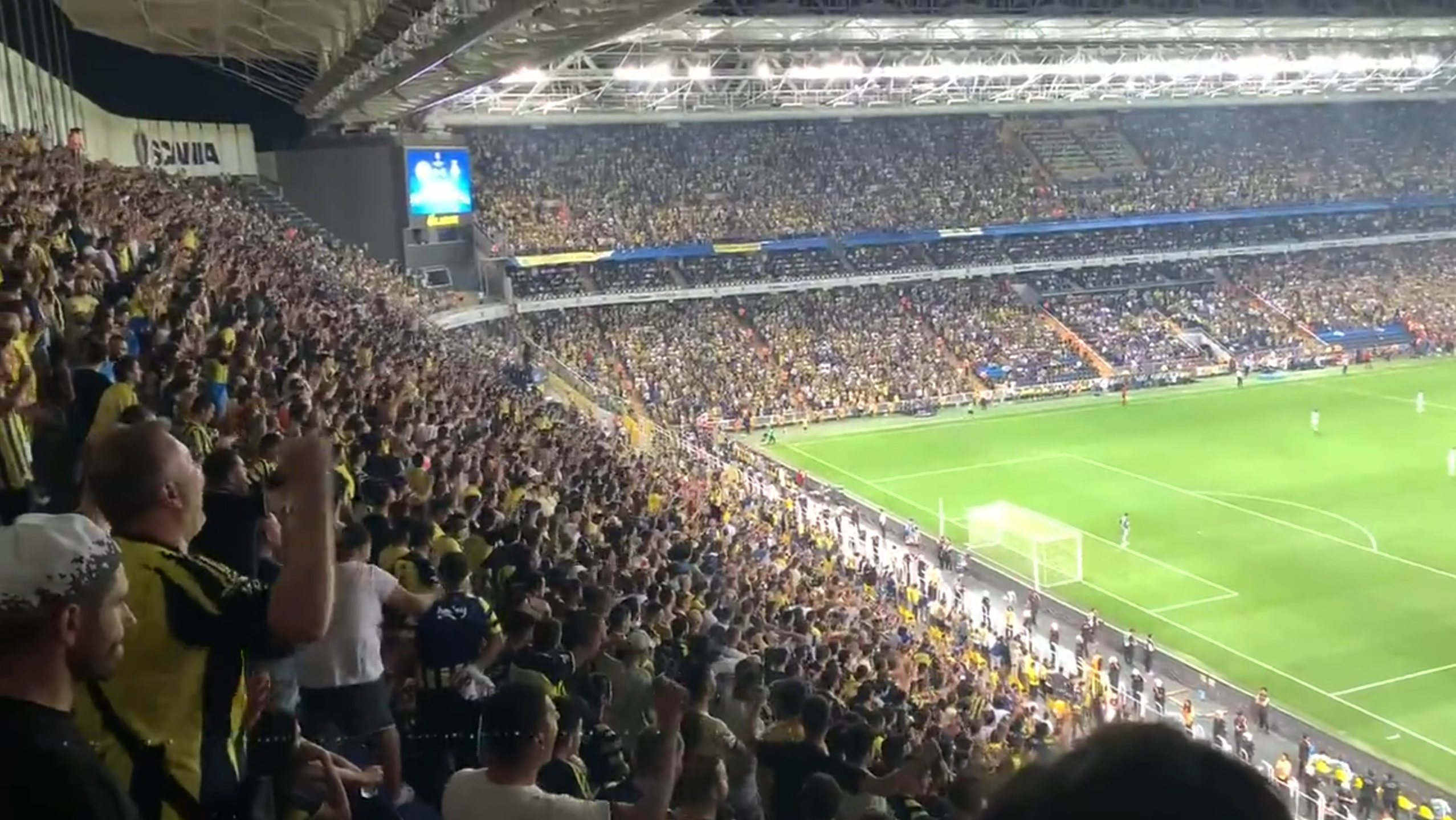 Blam navijači Fenerbahče