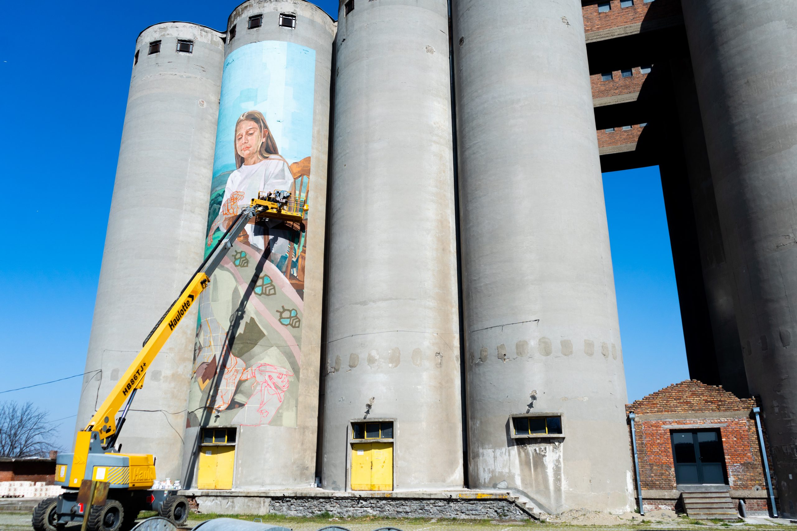 1648127488-foto-2-WWF-mural-scaled.jpg
