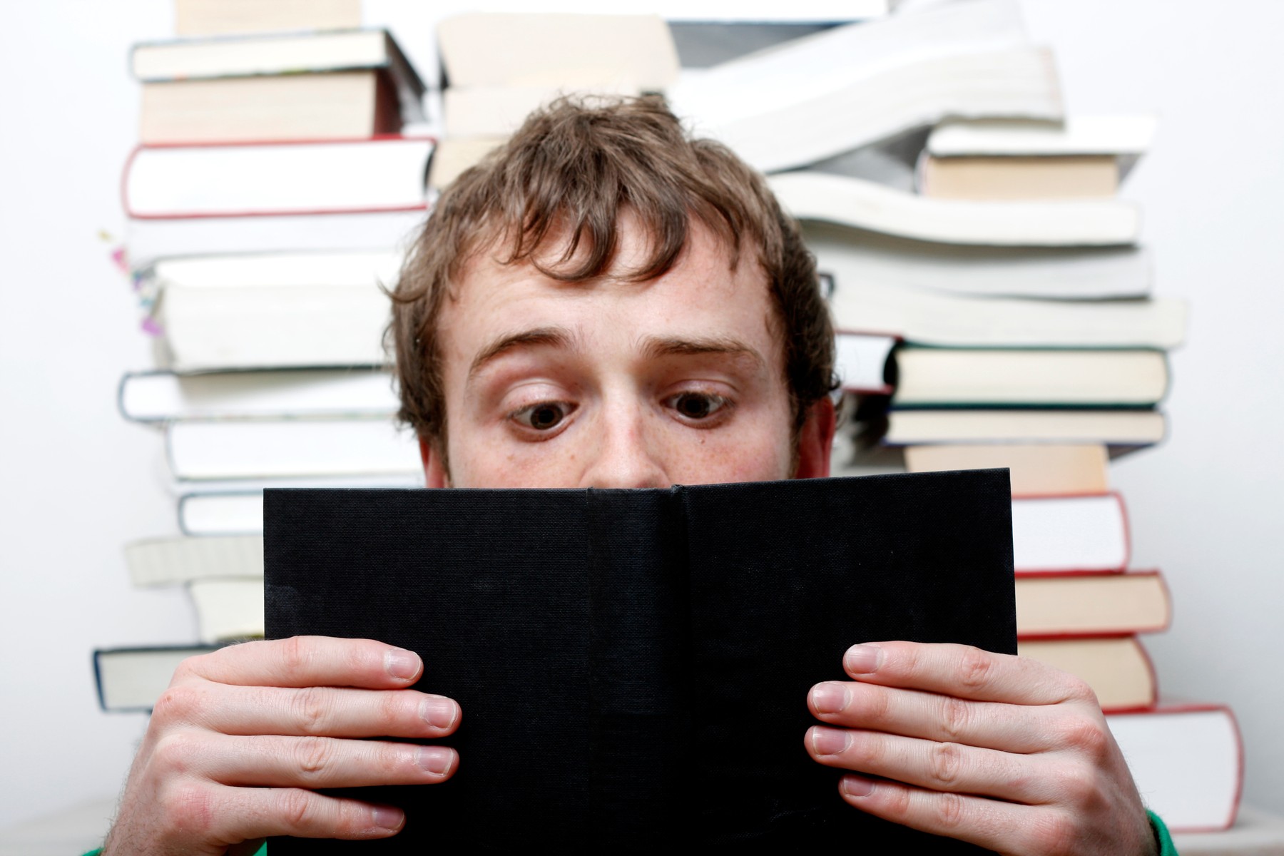 A man reading a book,Image: 335916807, License: Royalty-free, Restrictions: , Model Release: yes, Credit line: Lasse Kristensen / Panthermedia / Profimedia