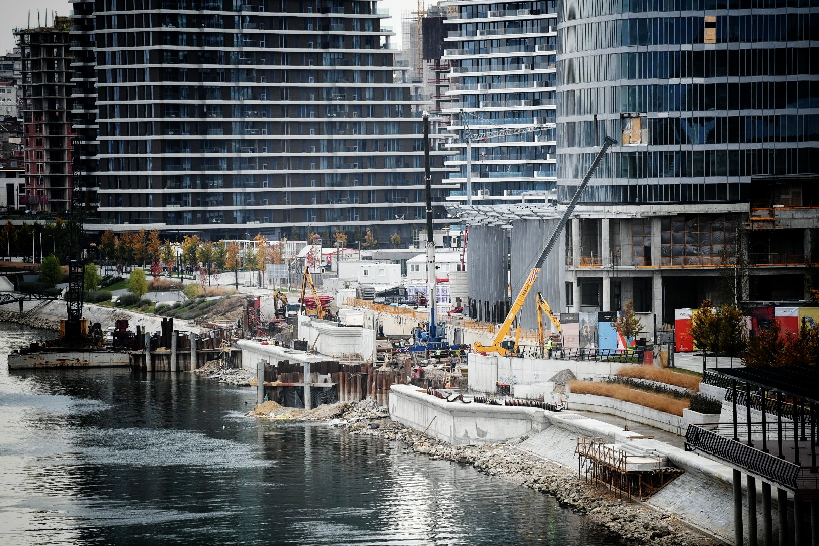 Beograd 03.11.2021. Novi Beograd, Beograd na vodi, ilustracija, pokrivalica, fičer Foto: Vesna Lalić/Nova.rs