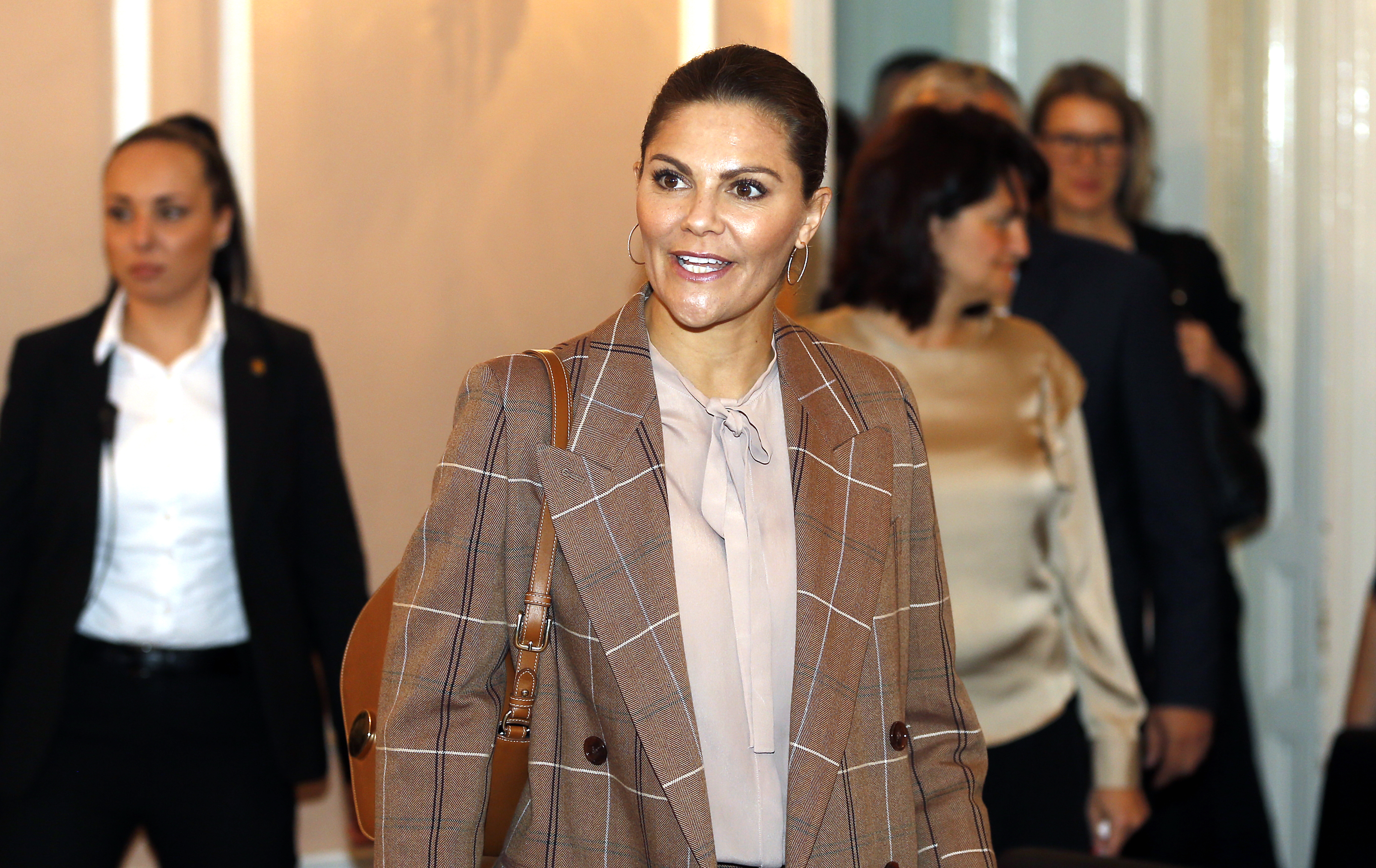 epa07978254 Crown Princess Victoria of Sweden (C) on her second day in Sarajevo, Bosnia and Herzegovina, 07 November 2019.  EPA-EFE/FEHIM DEMIR