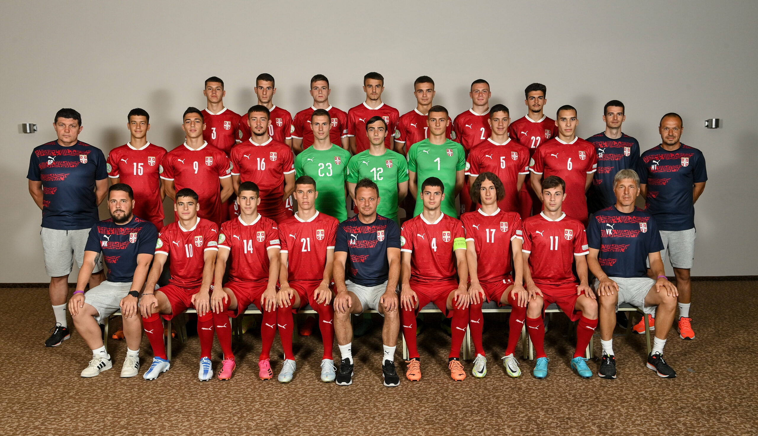 VYHNE, SLOVAKIA - June 17: The Serbia squad with coaching staff during a Serbia squad portrait session before the UEFA European Under-19 Championship Finals, on June 17, 2022 at Hotel Termál, Vyhne, Slovakia. (Photo by Seb Daly - UEFA/UEFA via Sportsfile)