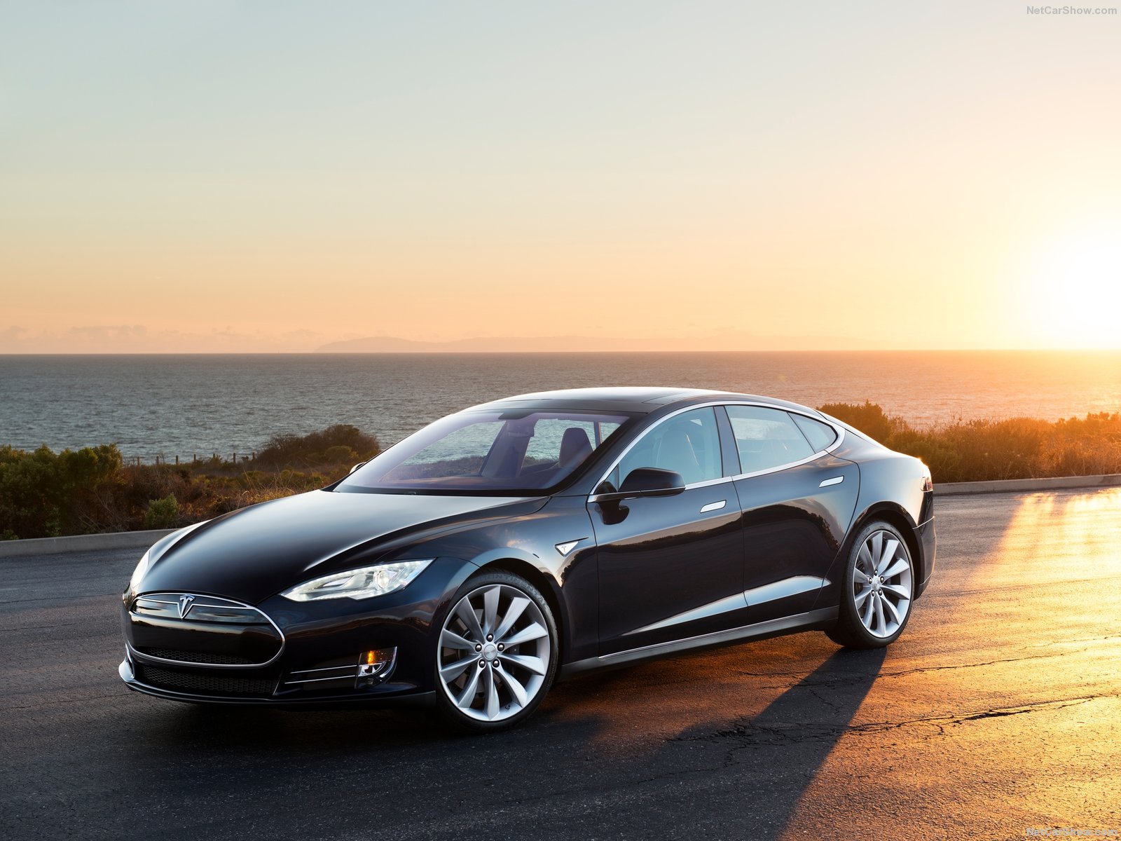 1668940611-Tesla-Model_S-2013-1600-02.jpg