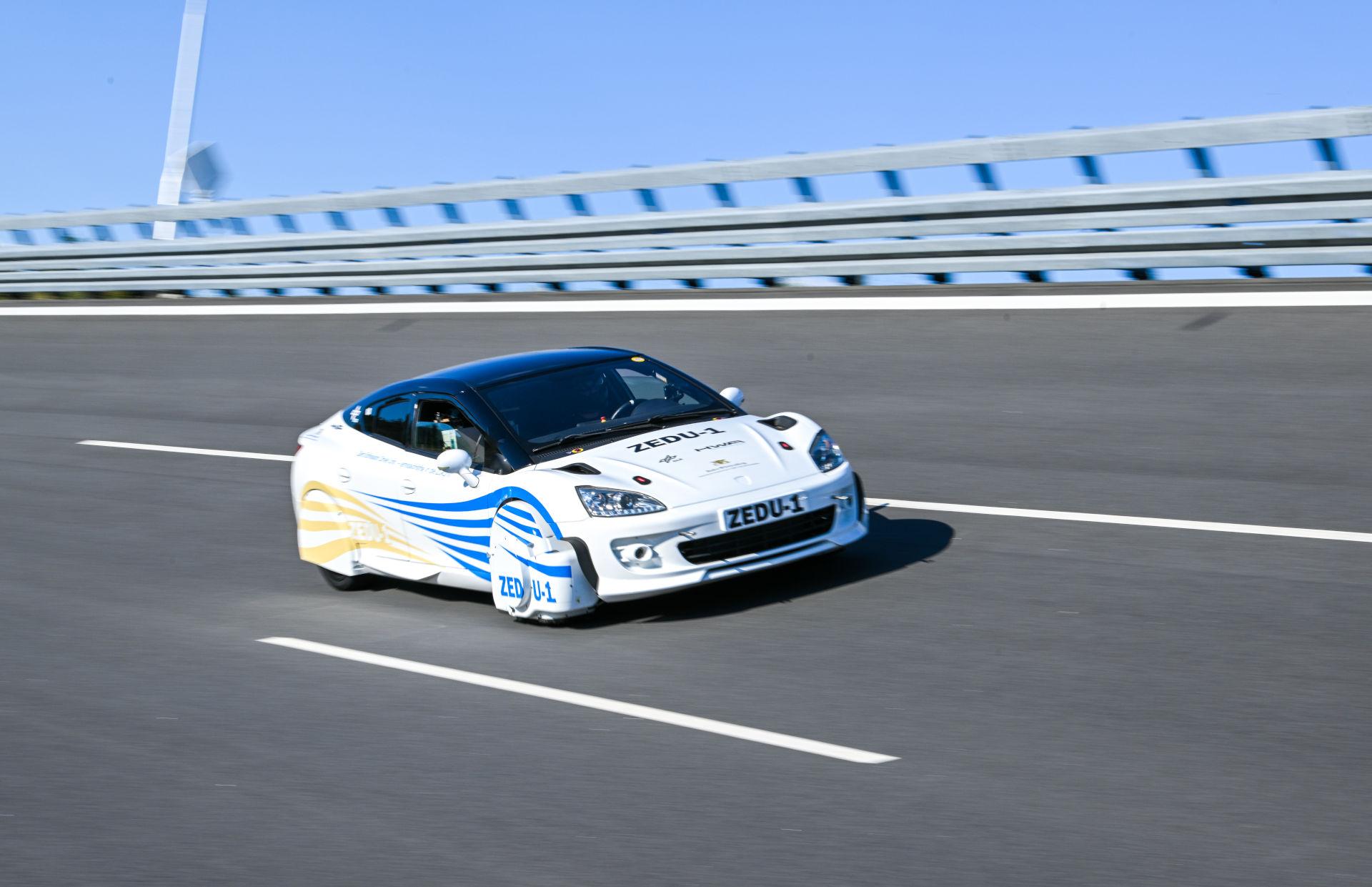 zedu-1-auf-der-teststrecke