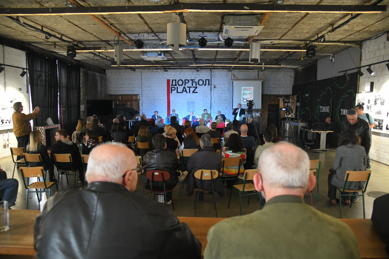 Beograd 18. februar 2022. Povodom 100 godina od osnivanja lista "Borba", održan je skup novinara, urednika i ostalih koji su bili zaposleni i saradjivali u tim dnevnim novinama na Dorcol Platzu Foto:Nemanja Jovanović/Nova.rs