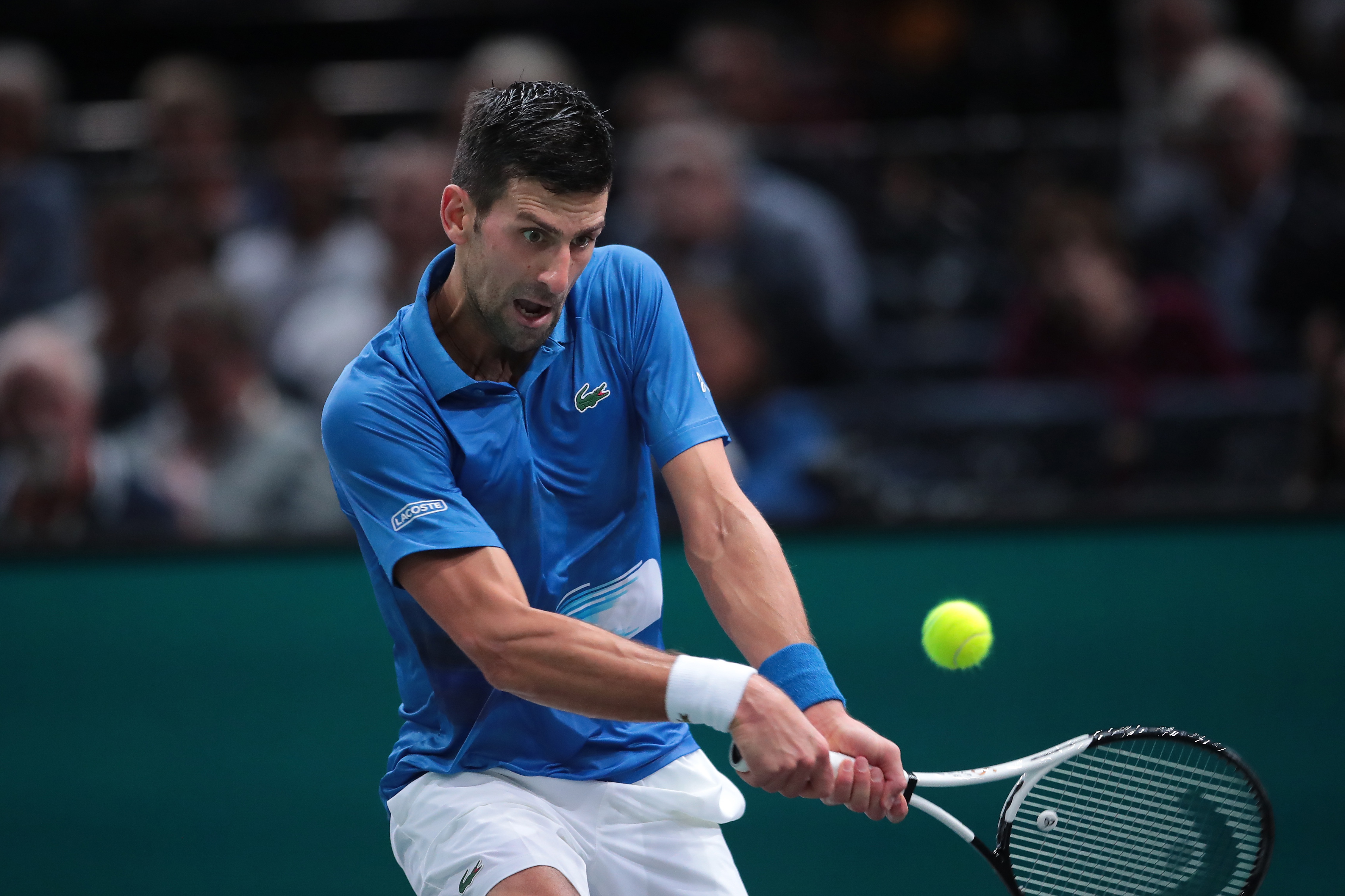 epa10284120 Novak Djokovic of Serbia in action during his match against Karen Khachanov of Russia at the Rolex Paris Masters 2022 Tennis Tournament in Paris, France, 03 November 2022.  EPA-EFE/CHRISTOPHE PETIT TESSON