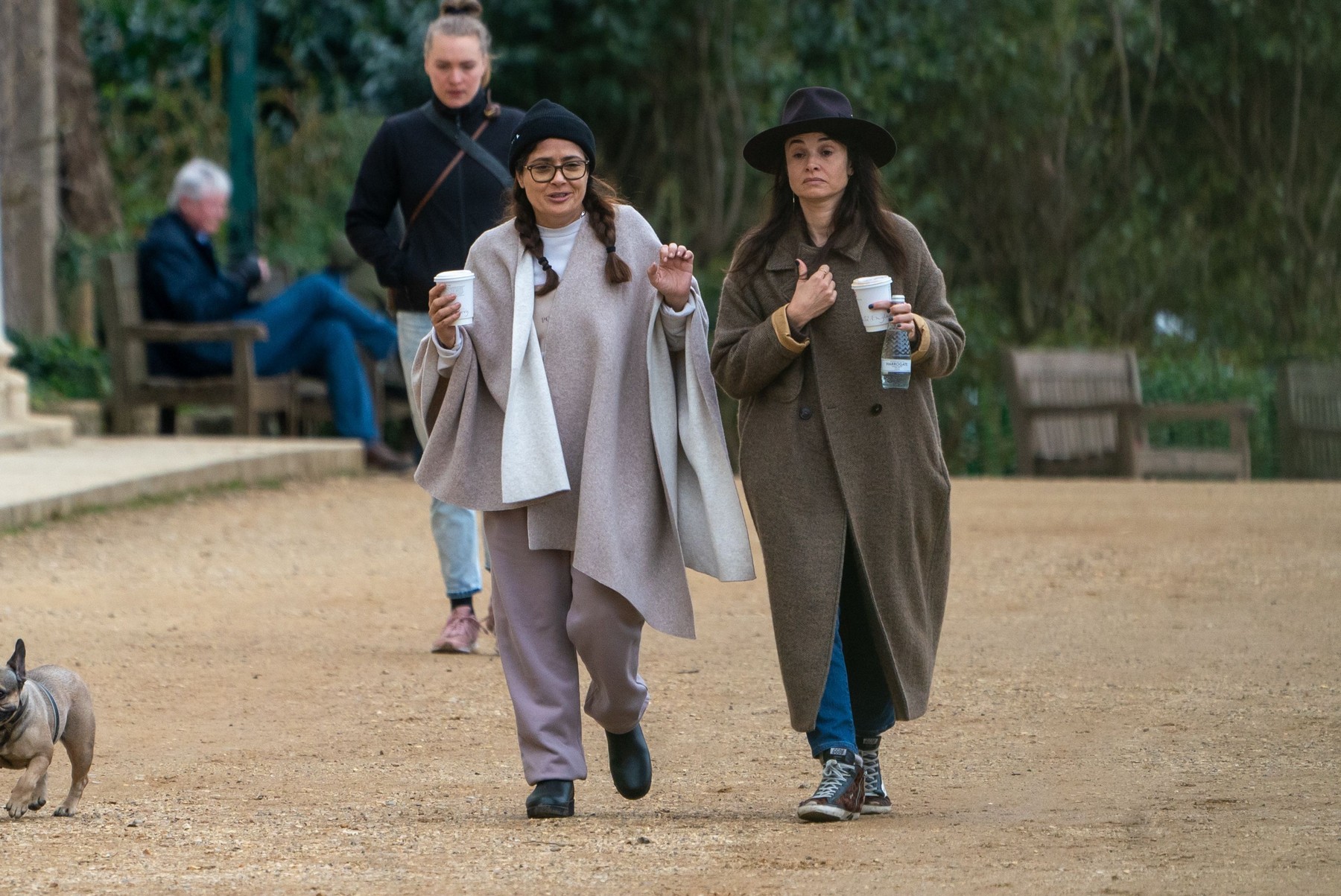 Exclusive - Salma Hayek and a friend taking a leisurely stroll with her dogs in Hampstead Heath, London, UK - 05 Apr 2022