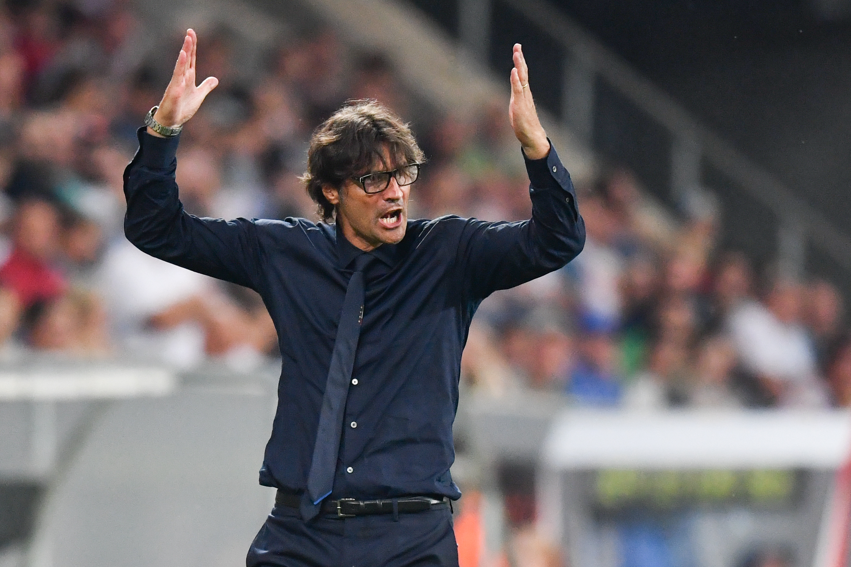 epa05439560 Italy's coach Paolo Vanoli reacts during the final of the UEFA U19 European Championship between France and Italy in Sinsheim, Germany, 24 July 2016.  EPA/Uwe Anspach