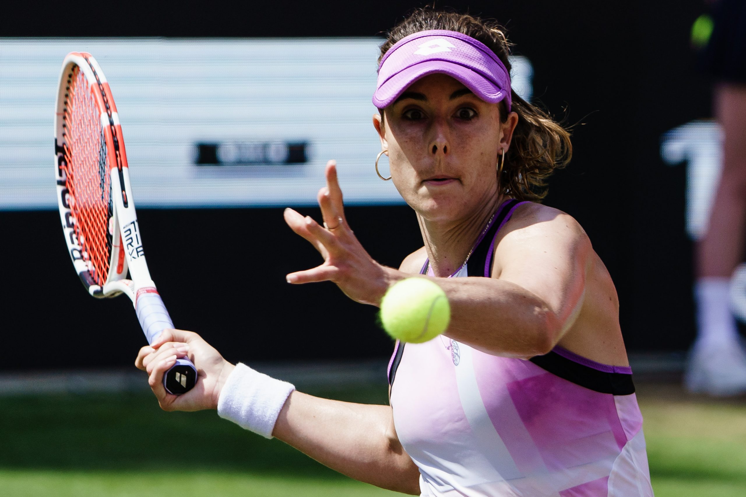 epa09285179 Alize Cornet of France in action against Belinda Bencic of Switzerland during the semifinals of the women's Bett1 Open WTA 500 tennis tournament in Berlin, Germany, 19 June 2021.  EPA-EFE/CLEMENS BILAN