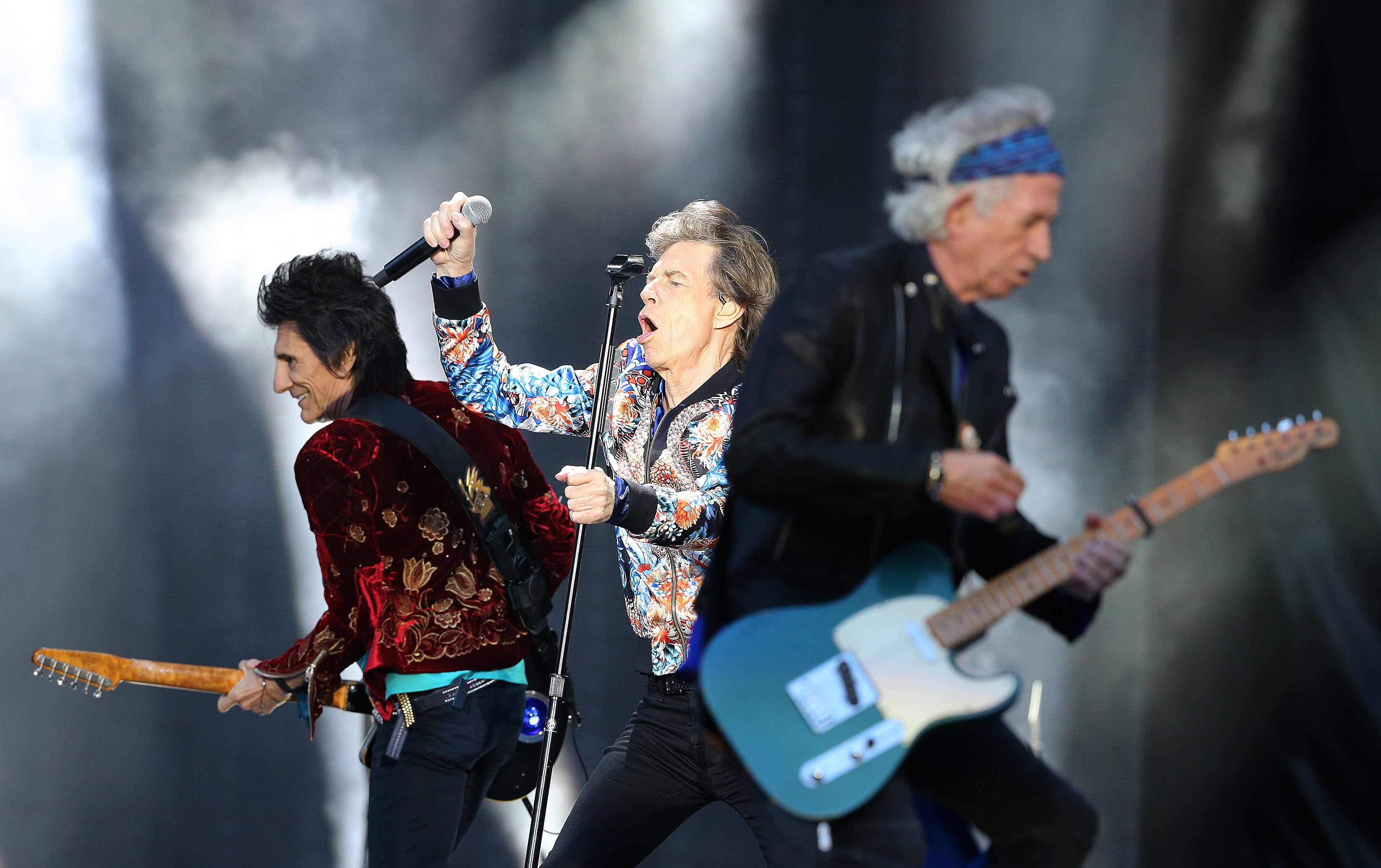 New Rolling Stones single hits top of charts