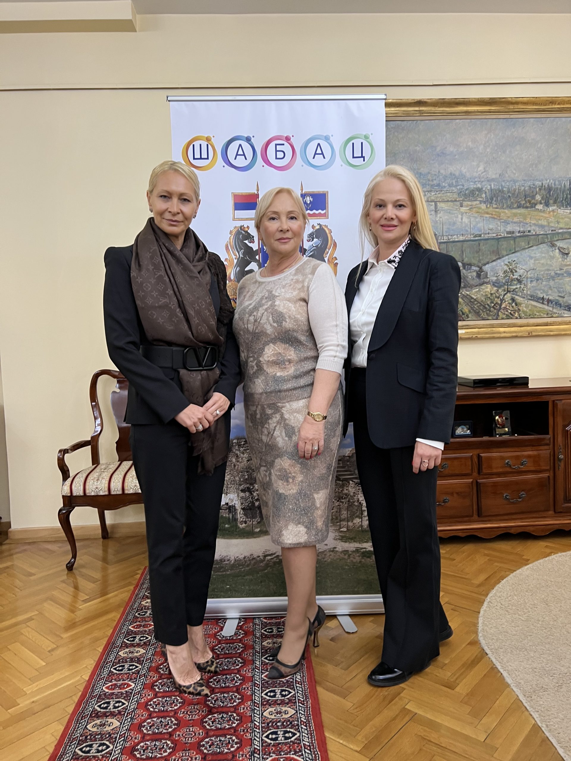 Kralj narodne muzike Šaban Šaulić već više od tri godine nije sa nama ali publika ga ne zaboravlja kao ni njegov rodni grad Šabac koji će ovom umetniku podići spomenik čije će otkrivanje biti 6. septembra na Šabanov rođendan.