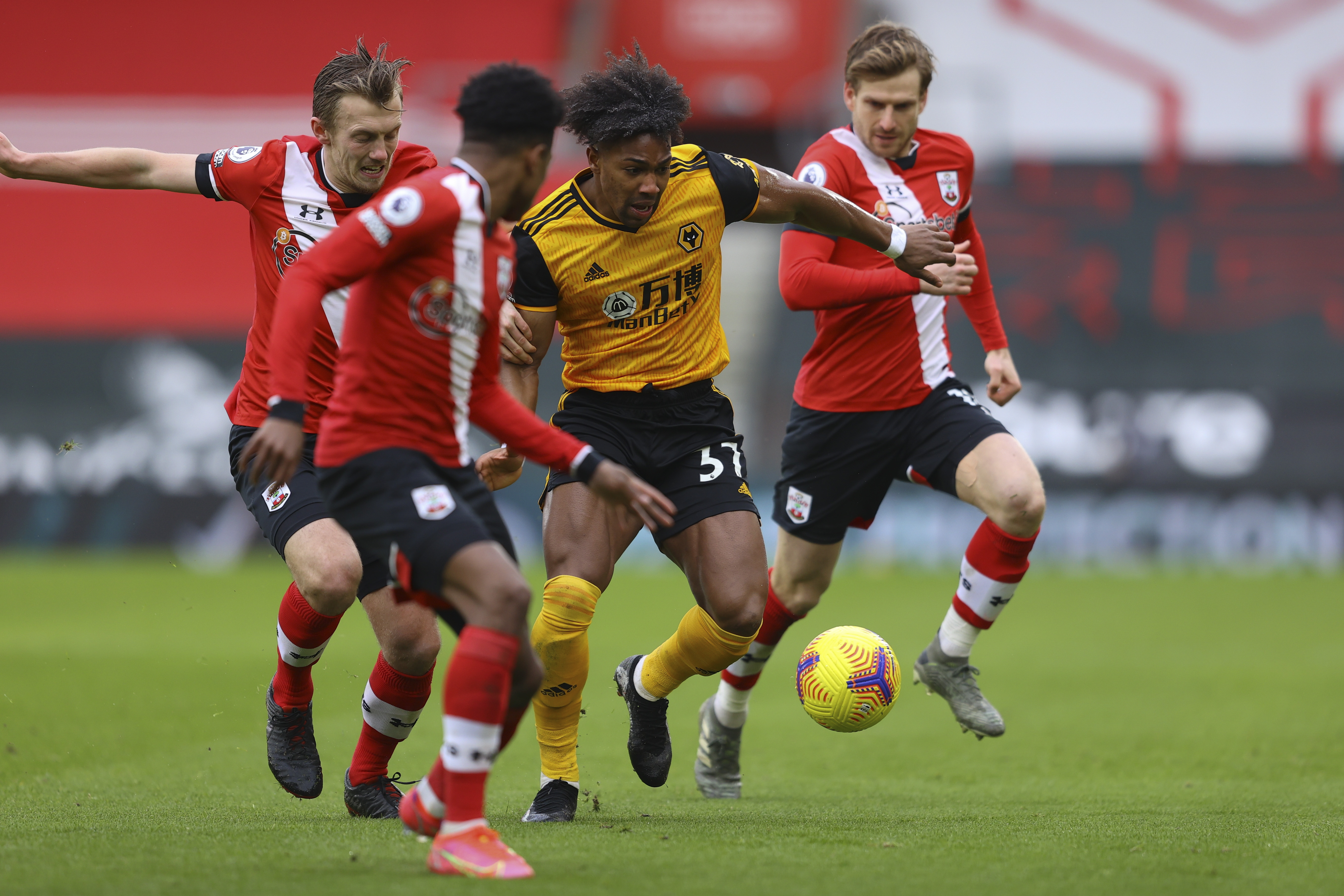 FK Vulverhempton, FK Sautempton