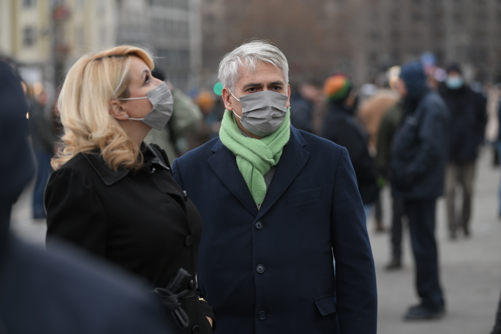 podrška novaku đokoviću ispred skupštine