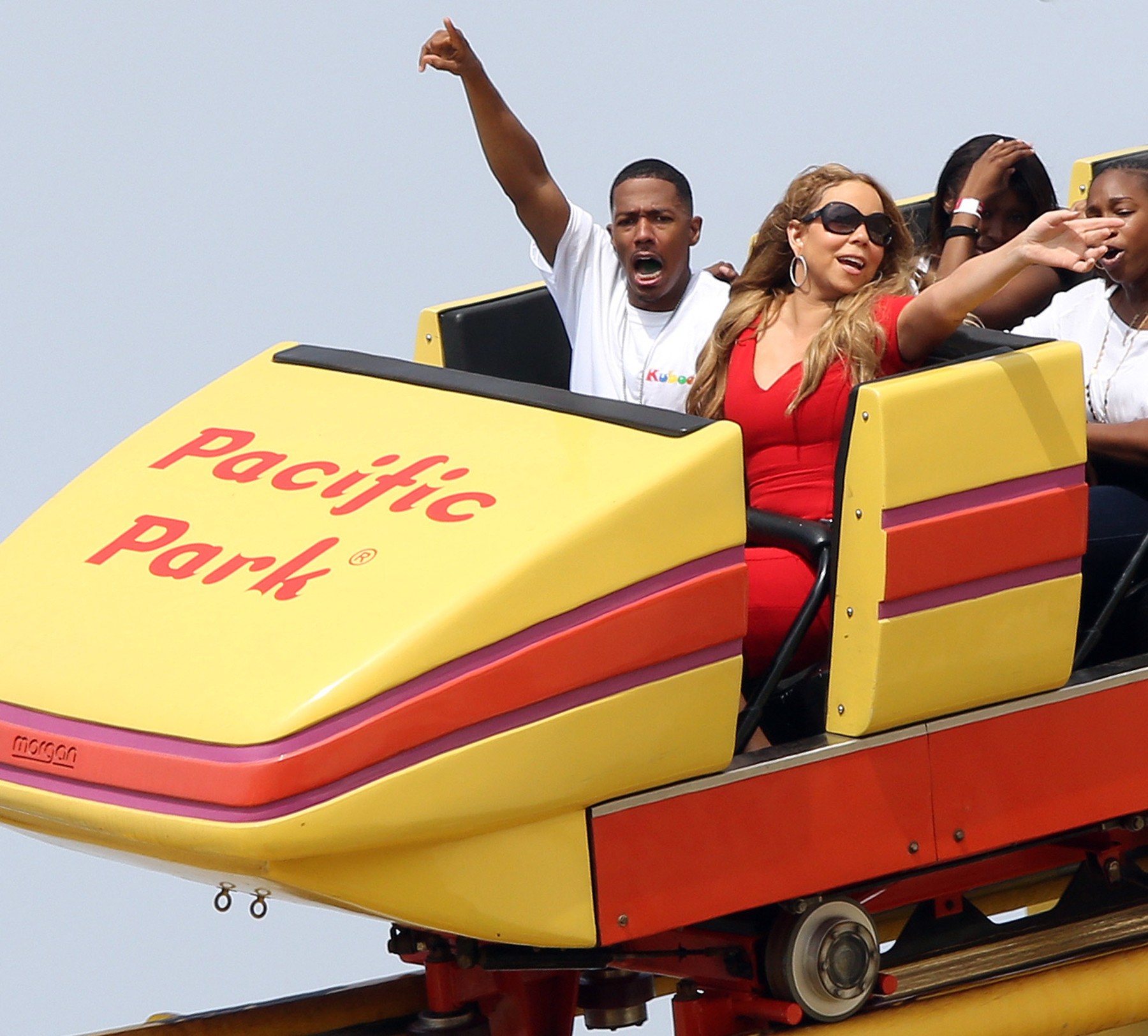 MARIAH CAREY AND NICK CANNON ENJOY A ROLLER COASTER RIDE