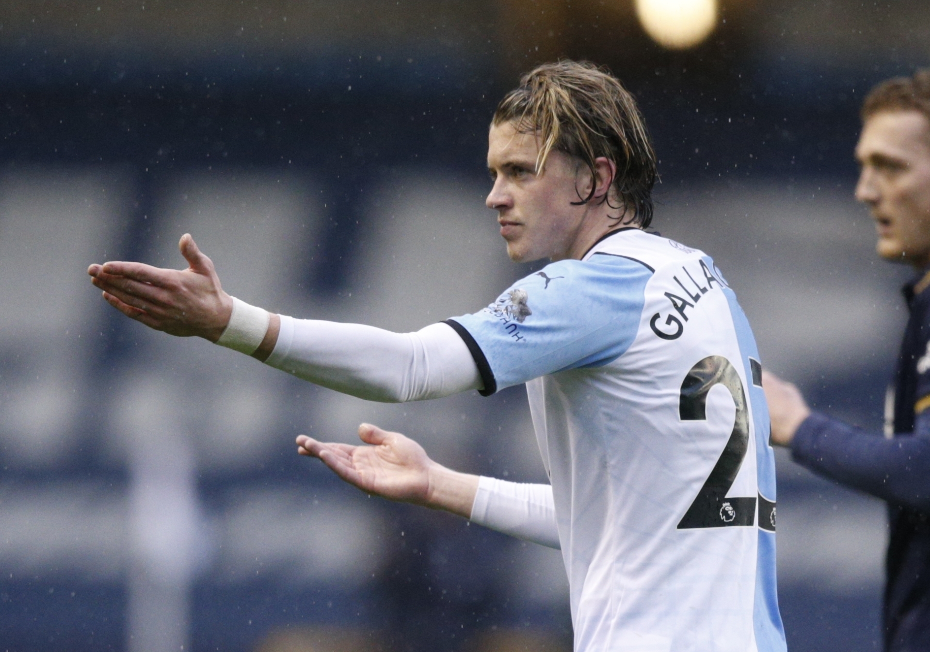 Crystal Palace's Conor Gallagher reacts during the English FA Cup third round soccer match between Millwall and Crystal Palace at The Den stadium in London, England, Saturday, Jan. 8, 2022. (AP Photo/David Cliff)