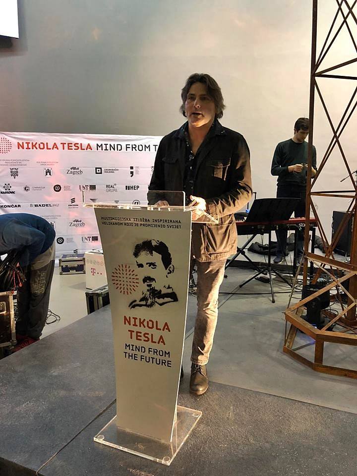 Andrej Kljaković TESLA MIND OF THE FUTURE