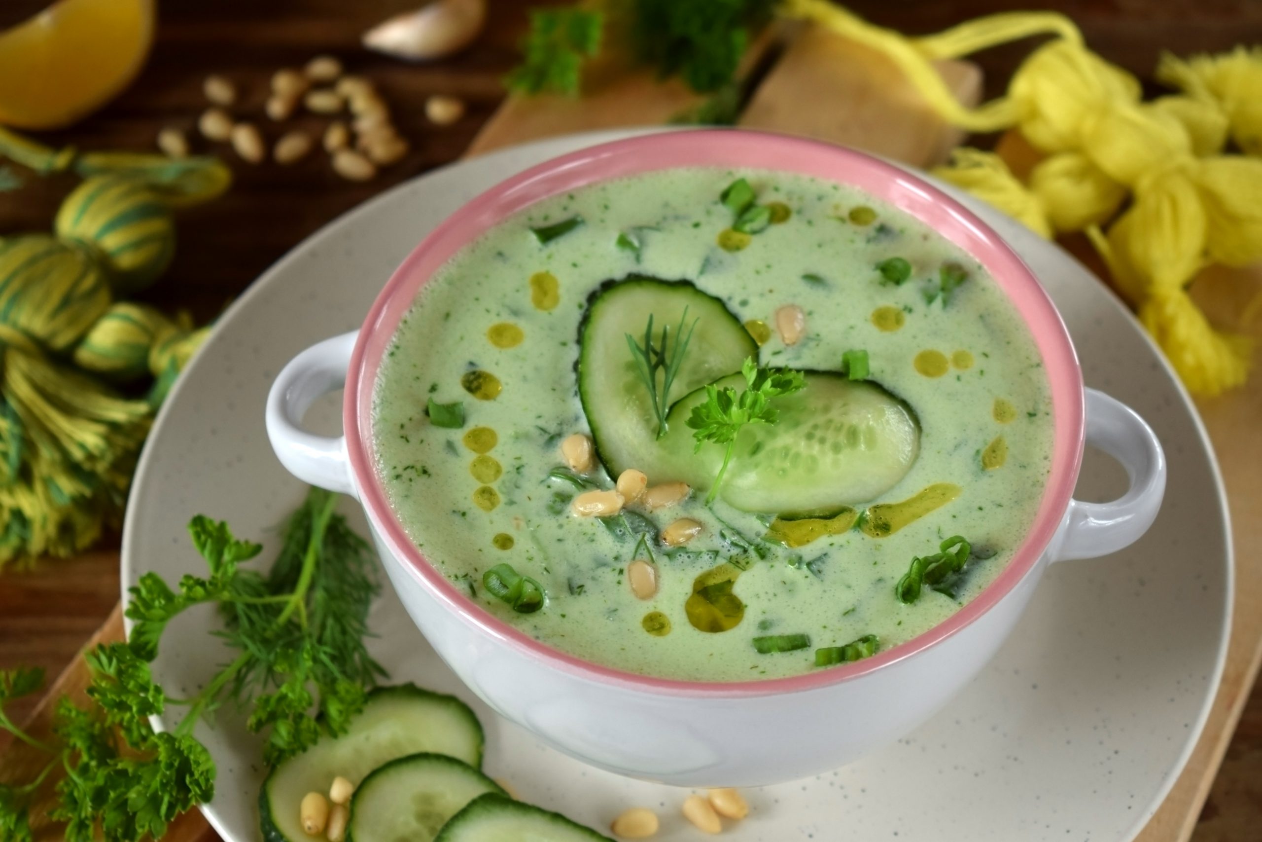 5.5. 21. (a) Tarator salata stock-photo-cold-soup-tarator-with-kefir-cucumbers-and-pine-nuts-in-a-ceramic-tureen-bulgarian-cuisine-meal-1102338791 (1), 17. OBJAVLJENO 5. - 7. maj majstor amater
