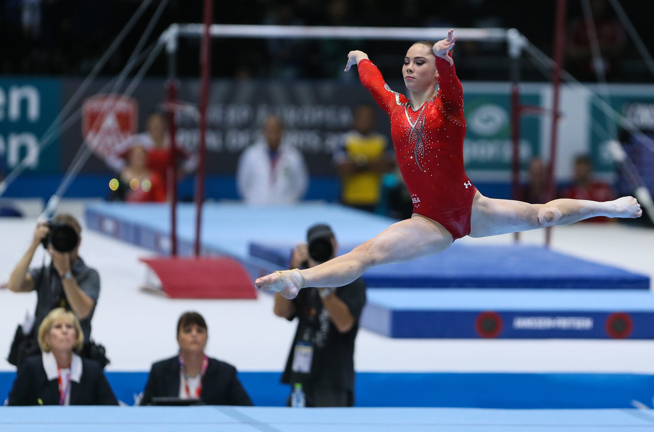 epa03892878 McKayla Maroney of USA competes on the Floor exercise in the women's apparatus qualifications at the Artistic Gymnastics World Championships in Antwerp, Belgium, 02 October 2013.  EPA/JULIEN WARNAND EDITORIAL USE ONLY
